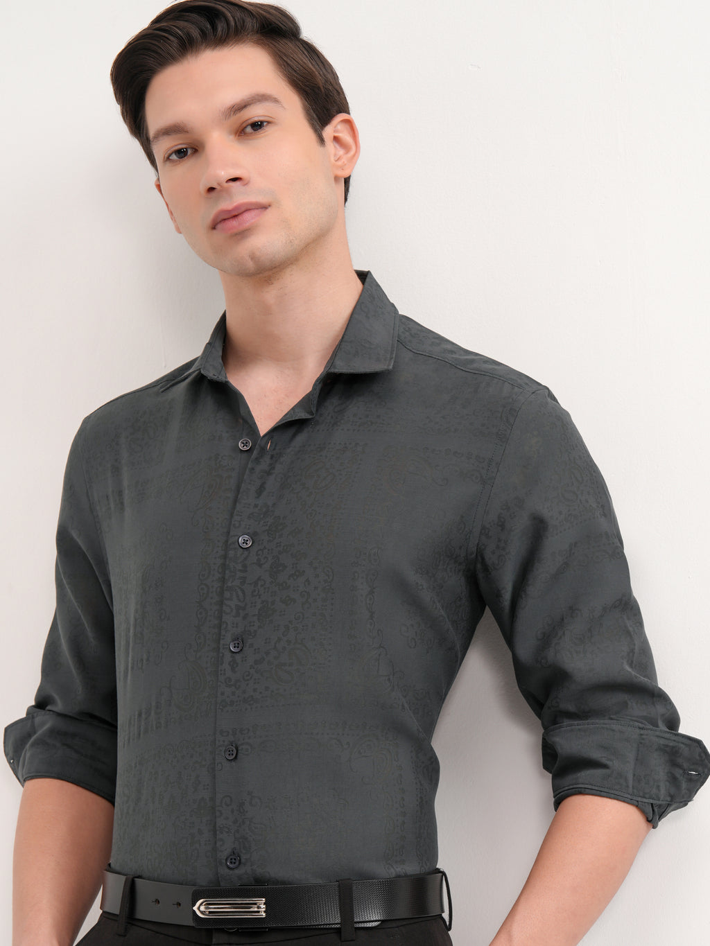 Highlander Men Charcoal Printed Slim Fit Casual Shirt - Charcoal - Image 1