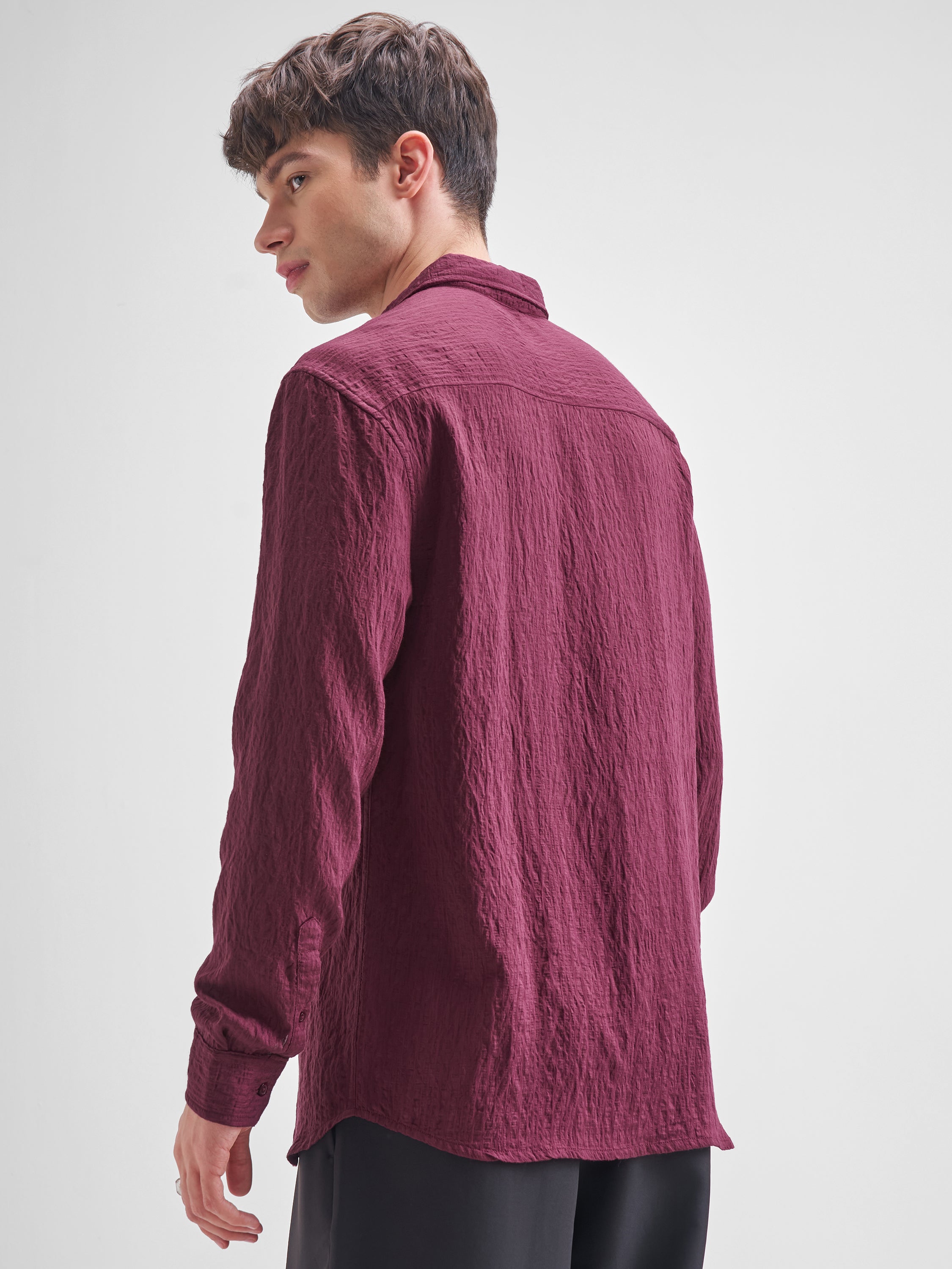 Highlander Men Purple Self Design Relaxed Fit Casual Shirt - Purple - Image 3