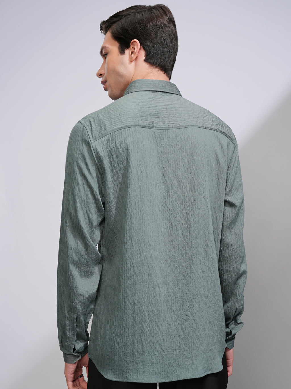 Highlander Men Olive Self Design Slim Fit Casual Shirt - Olive - Image 3