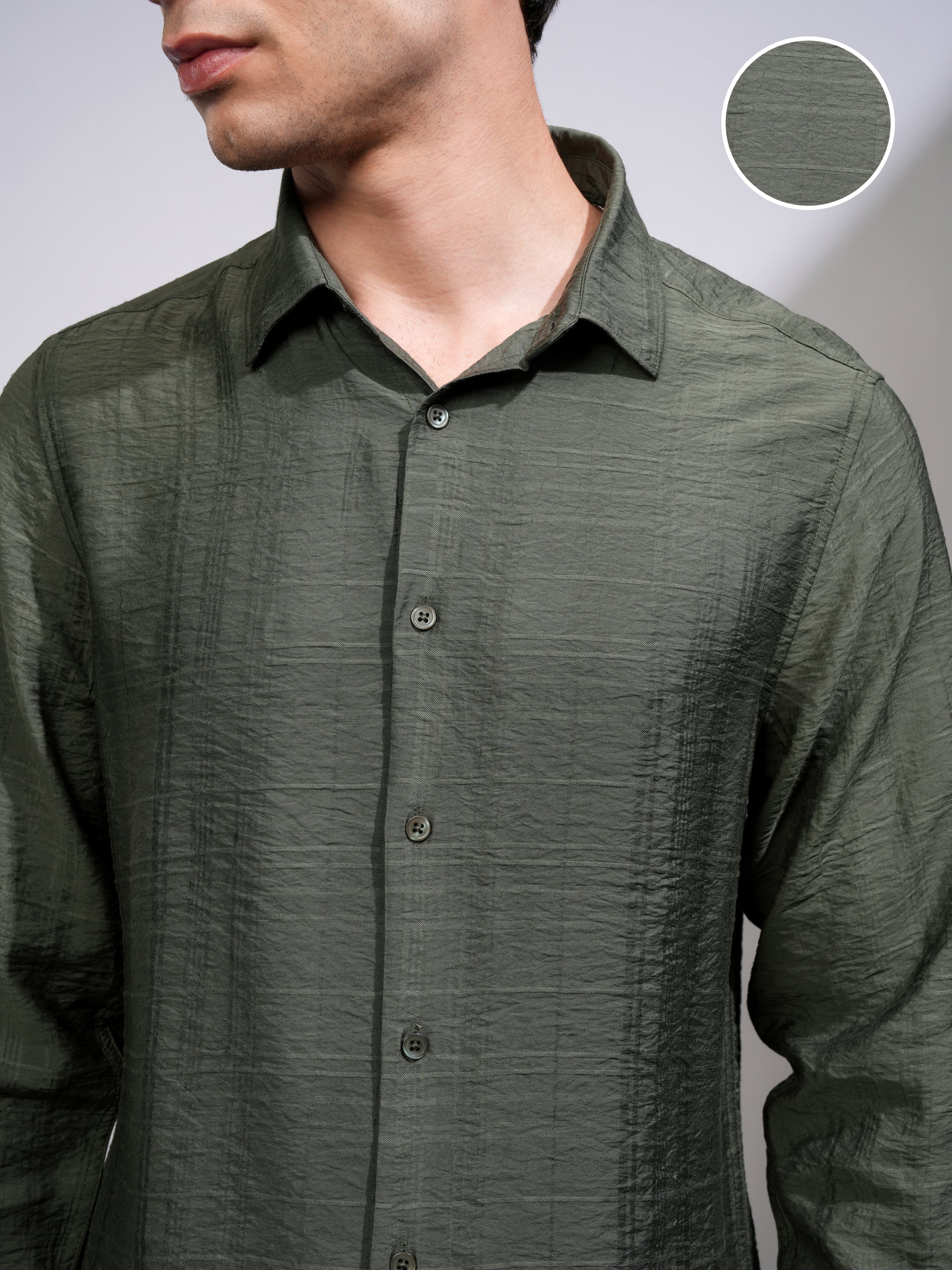 Highlander Men Green Checked Slim Fit Casual Shirt - Green - Image 5