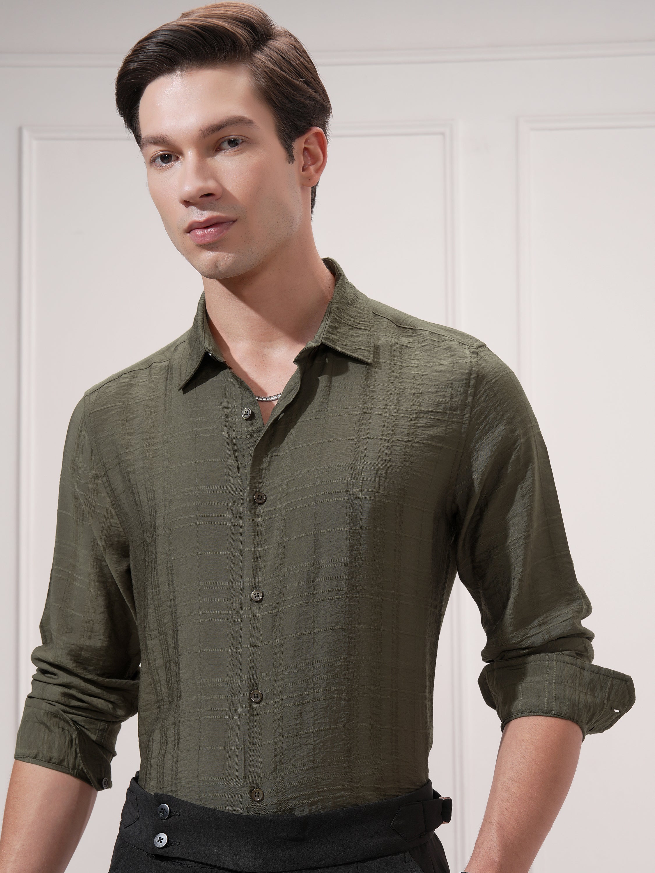 Highlander Men Olive Checked Slim Fit Casual Shirt - Olive - Image 1