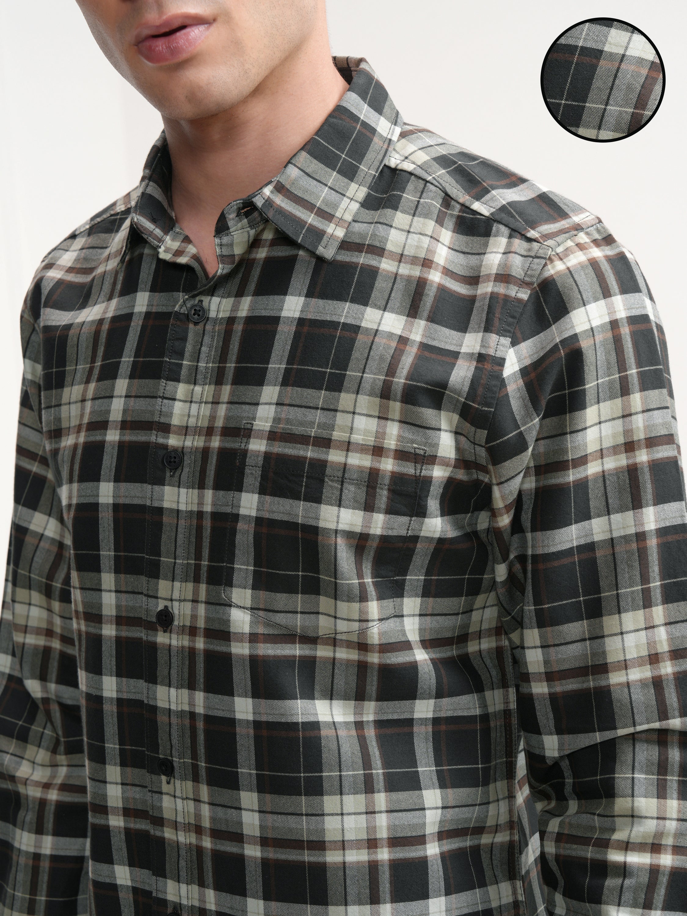 Highlander Men Black Checked Slim Fit Casual Shirt - Black - Image 5