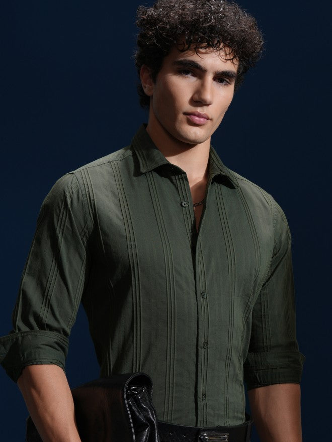 Highlander Men Green Striped Slim Fit Casual Shirt - Green - Image 1