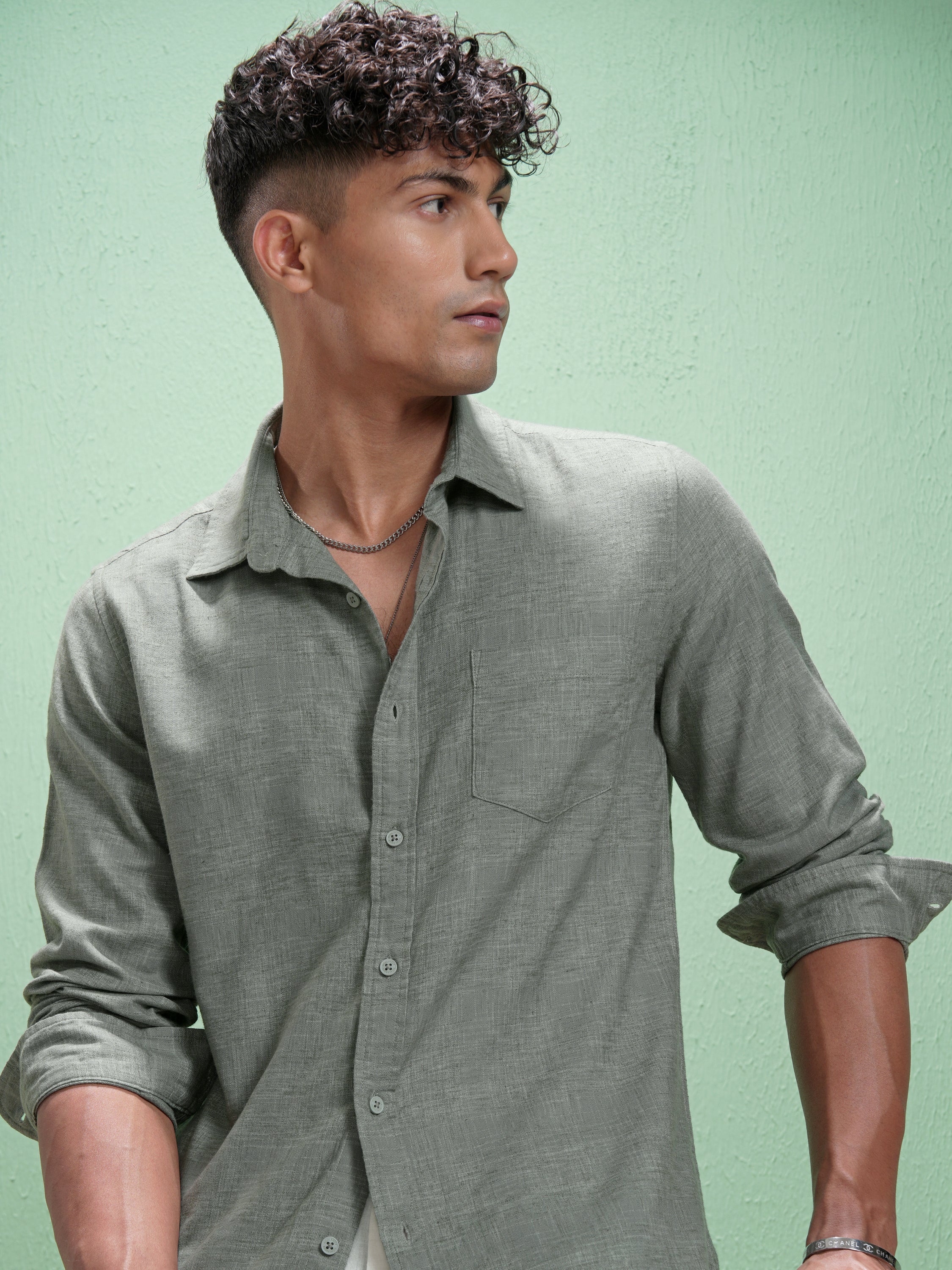 Highlander Men Olive Solid Slim Fit Casual Shirt - Olive - Image 1