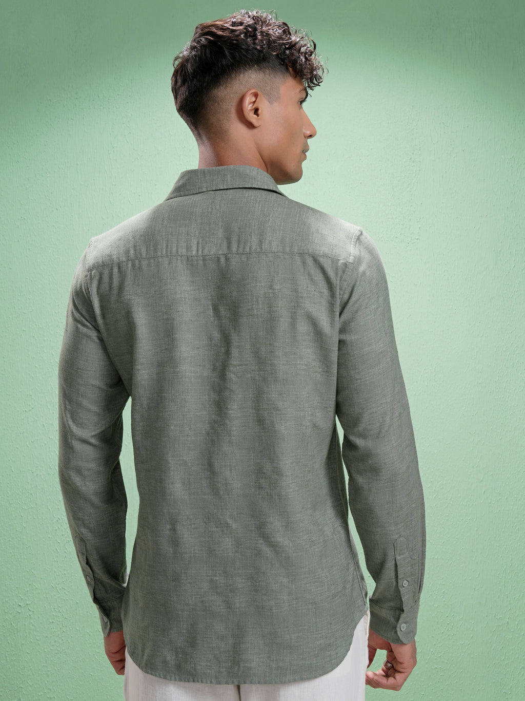 Highlander Men Olive Solid Slim Fit Casual Shirt - Olive - Image 3