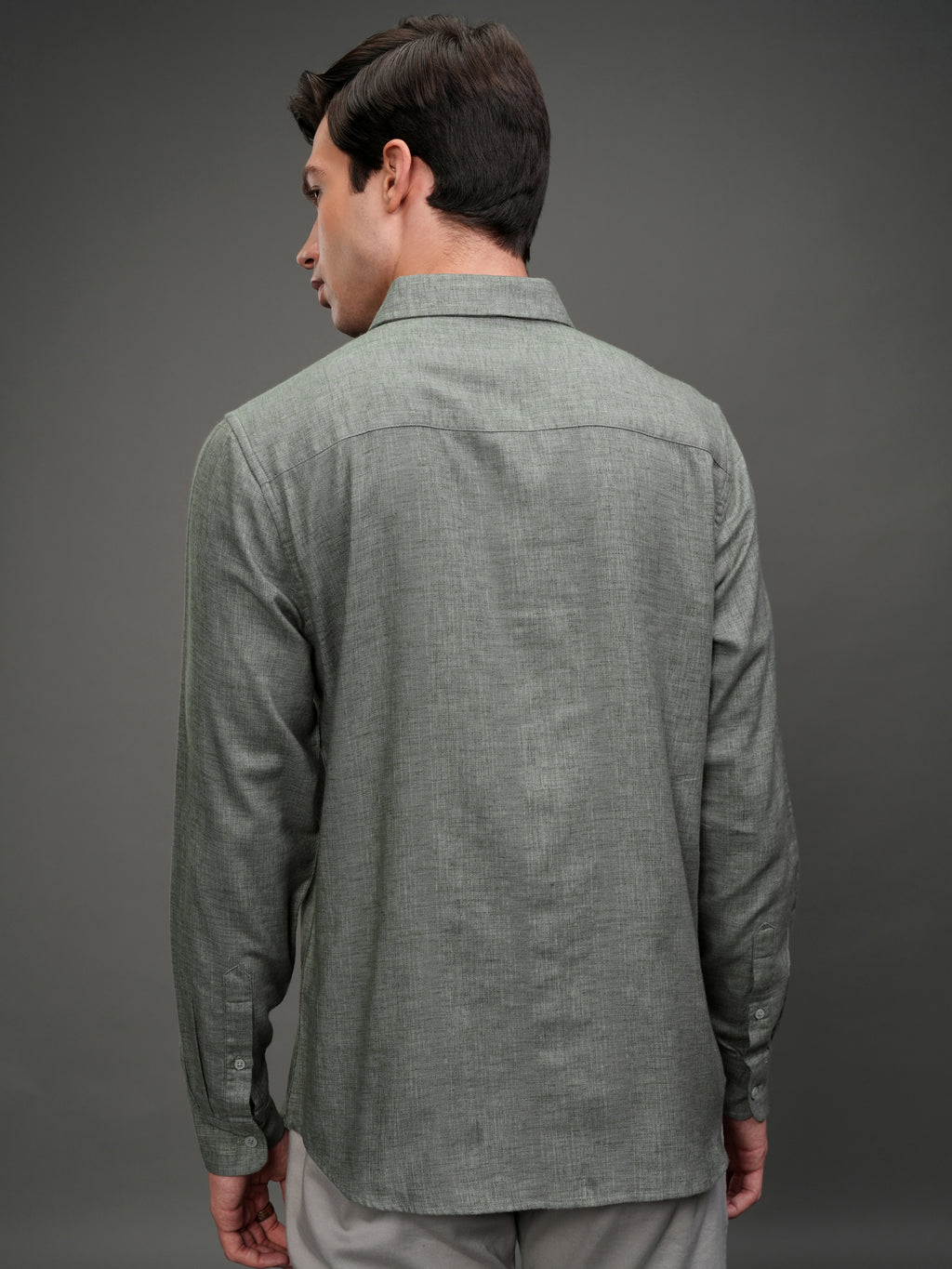Highlander Men Olive Solid Slim Fit Casual Shirt - Olive - Image 3