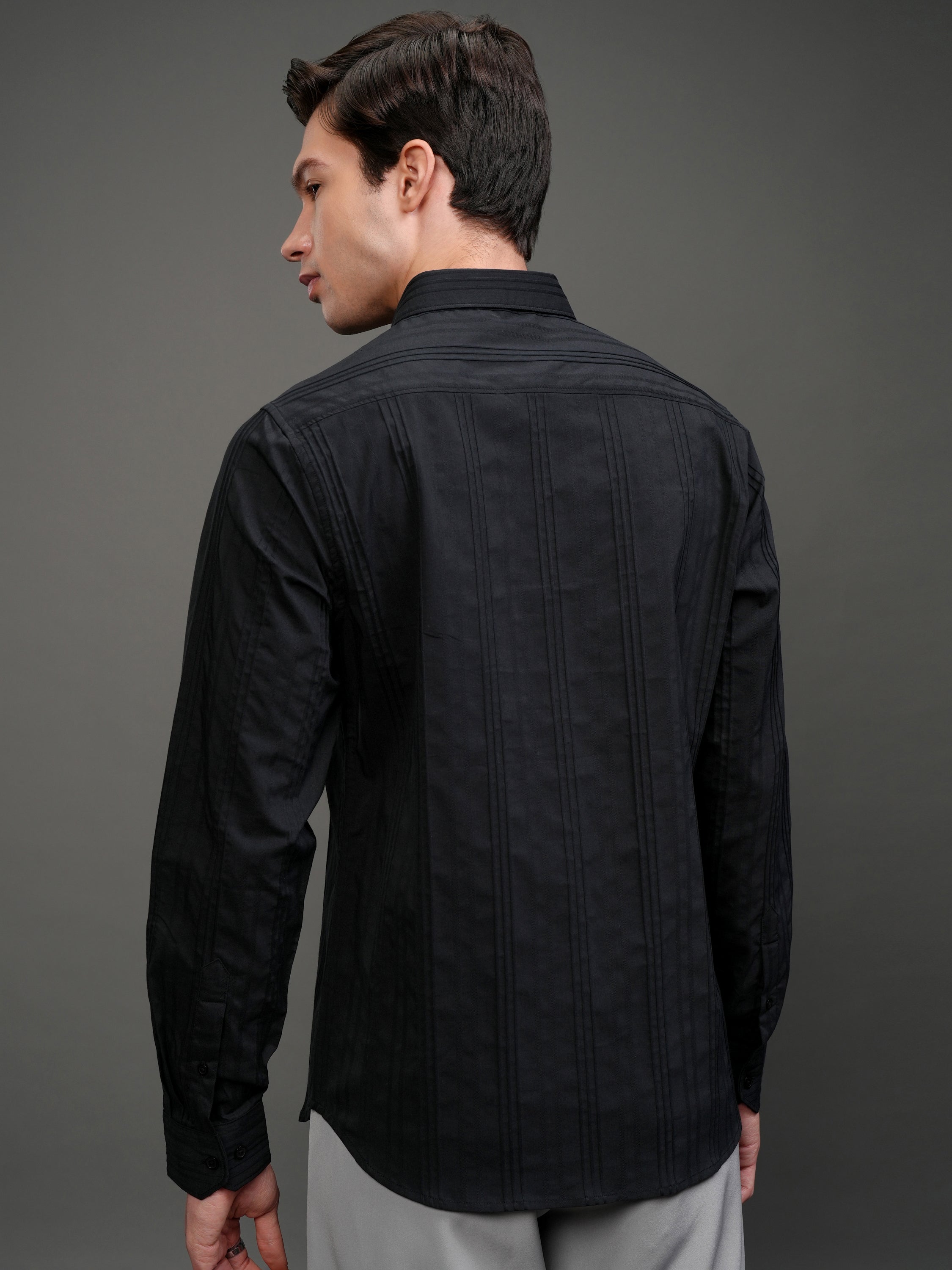 Highlander Men Black Striped Slim Fit Casual Shirt - Black - Image 3
