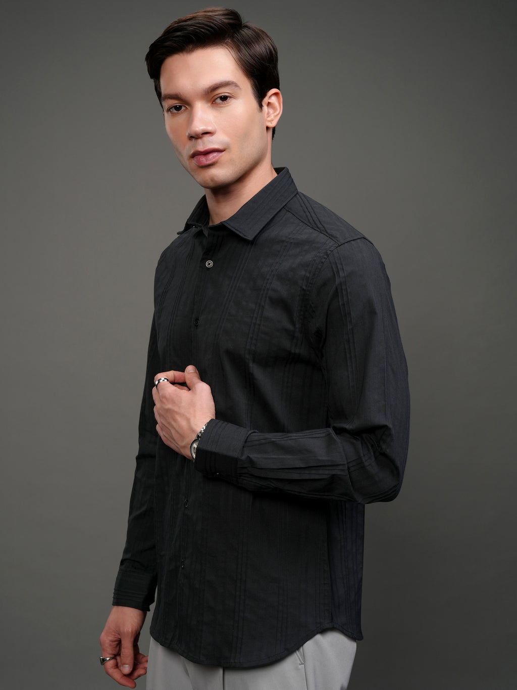 Highlander Men Black Striped Slim Fit Casual Shirt - Black - Image 4