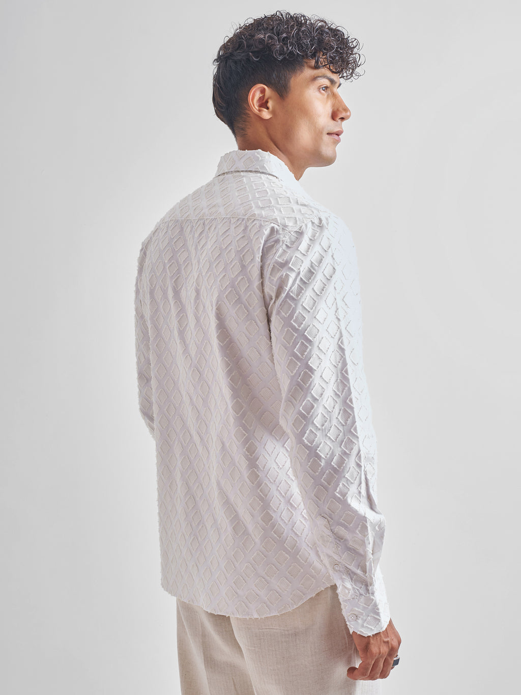 Highlander Men White Self Design Slim Fit Casual Shirt - White - Image 3