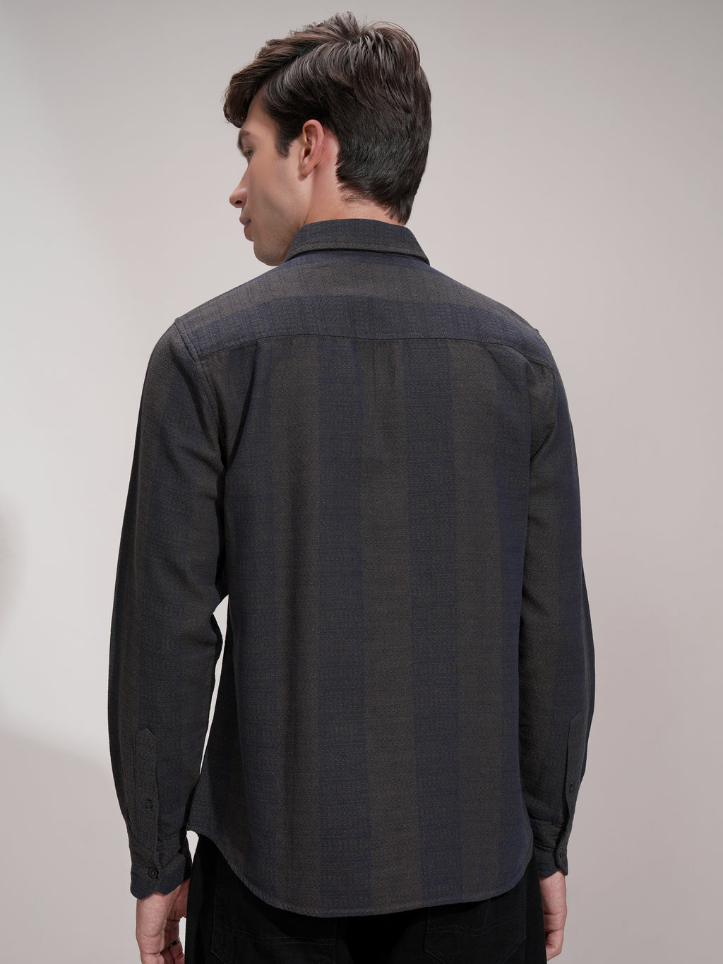 Highlander Men Navy Blue Self Design Slim Fit Casual Shirt - Navy Blue - Image 3
