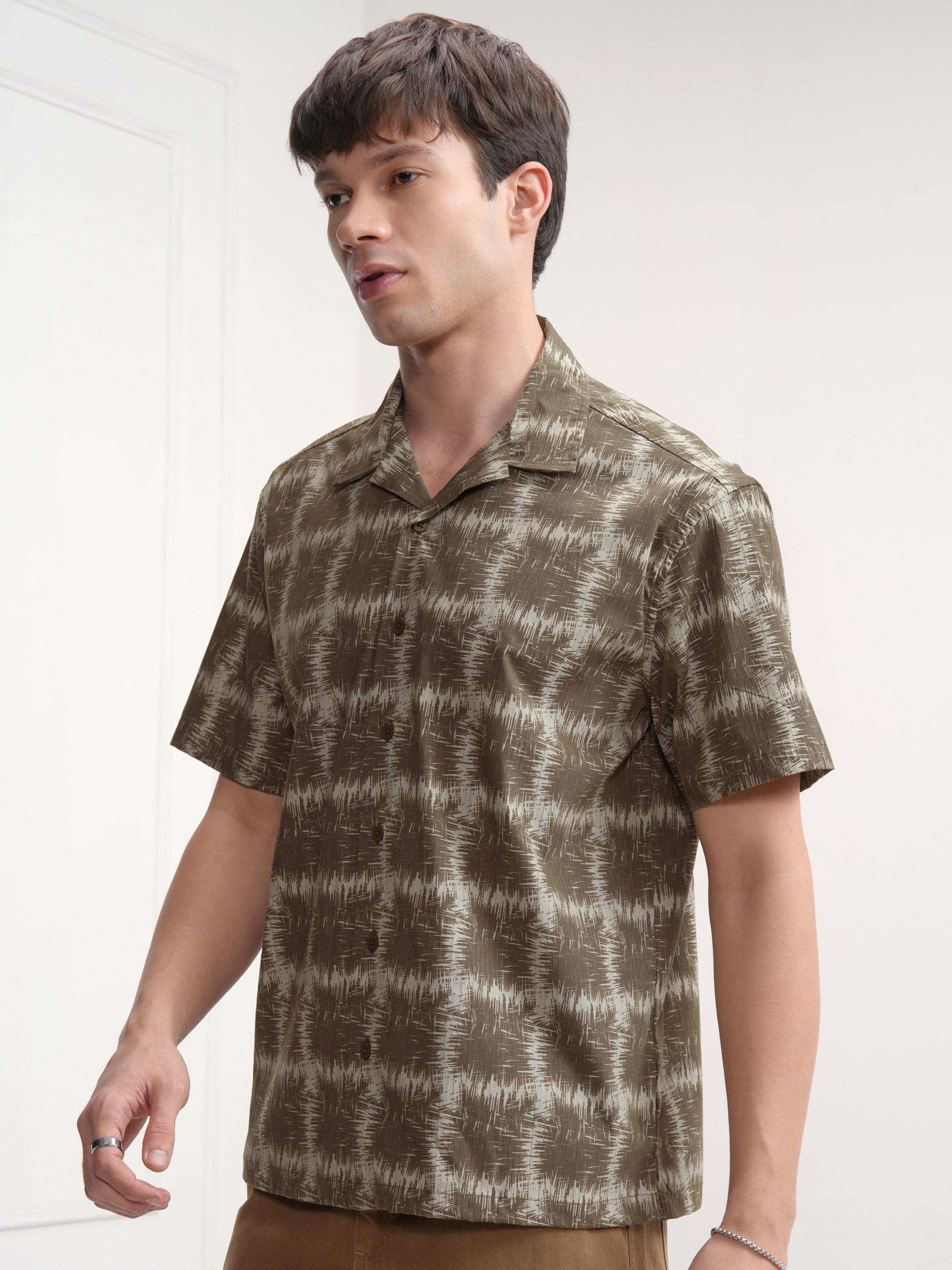 Highlander Men Olive Printed Relaxed Fit Casual Shirt - Olive - Image 4