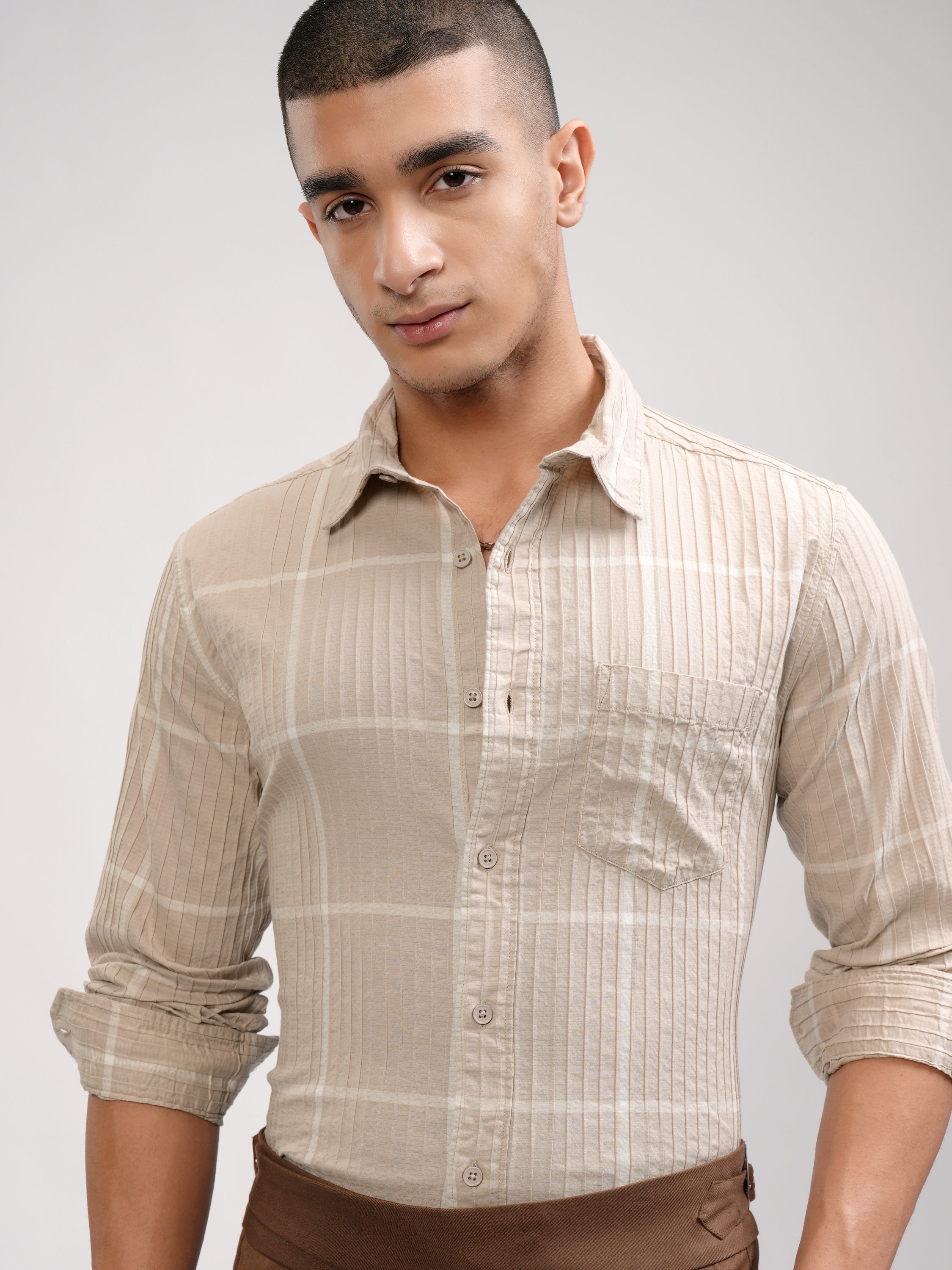 Highlander Men Beige Striped Slim Fit Casual Shirt - Beige - Image 1