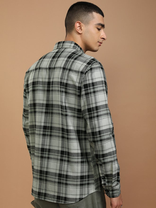 Highlander Men Green Checked Slim Fit Casual Shirt - Green - Image 3