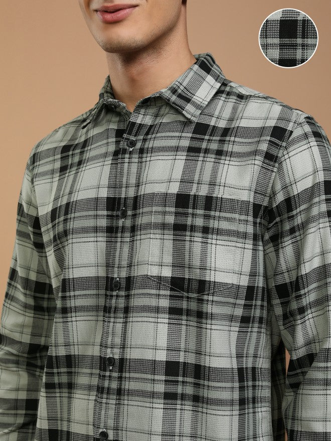 Highlander Men Green Checked Slim Fit Casual Shirt - Green - Image 5
