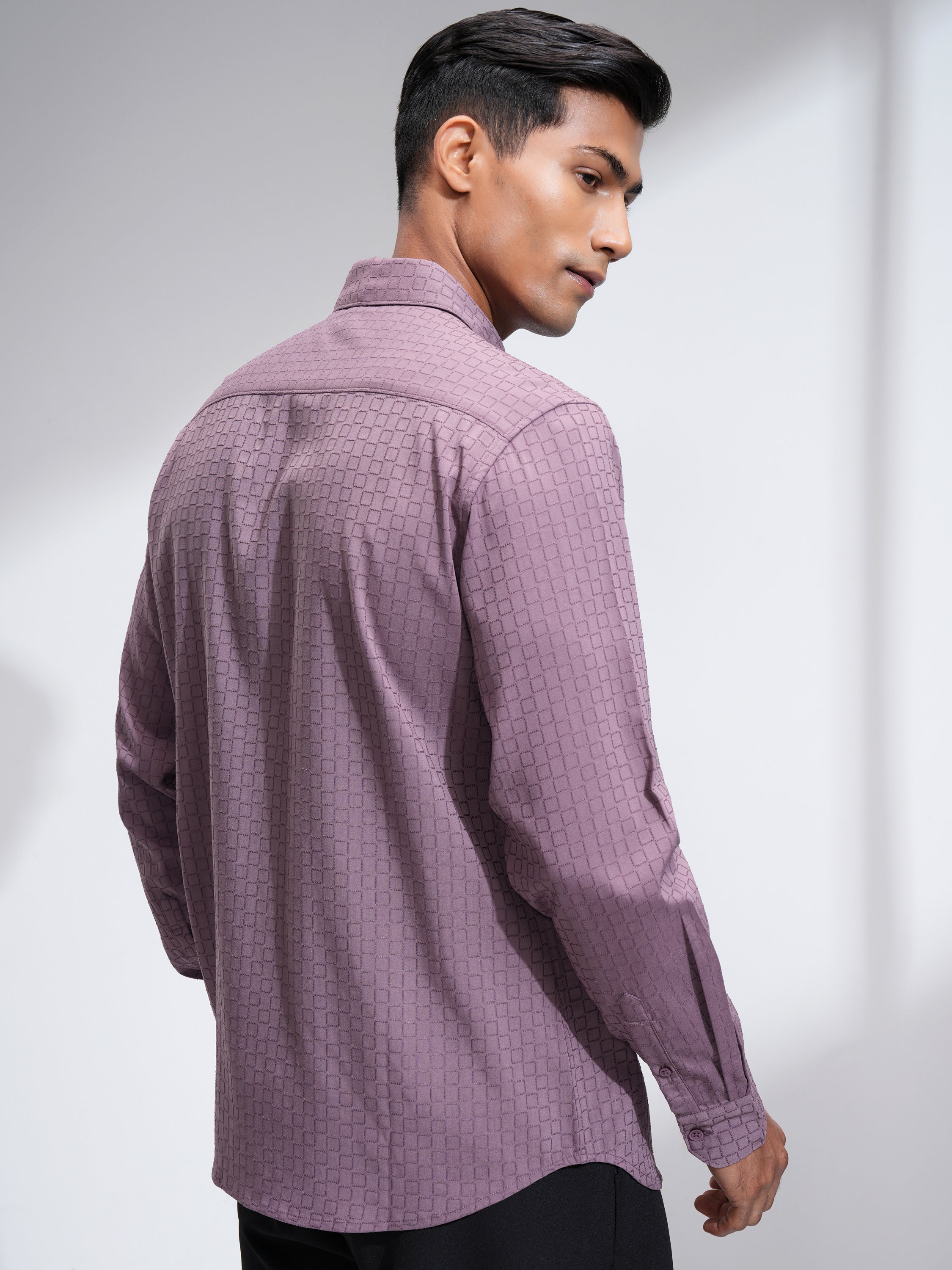Highlander Men Mauve Self Design Slim Fit Casual Shirt - Mauve - Image 3