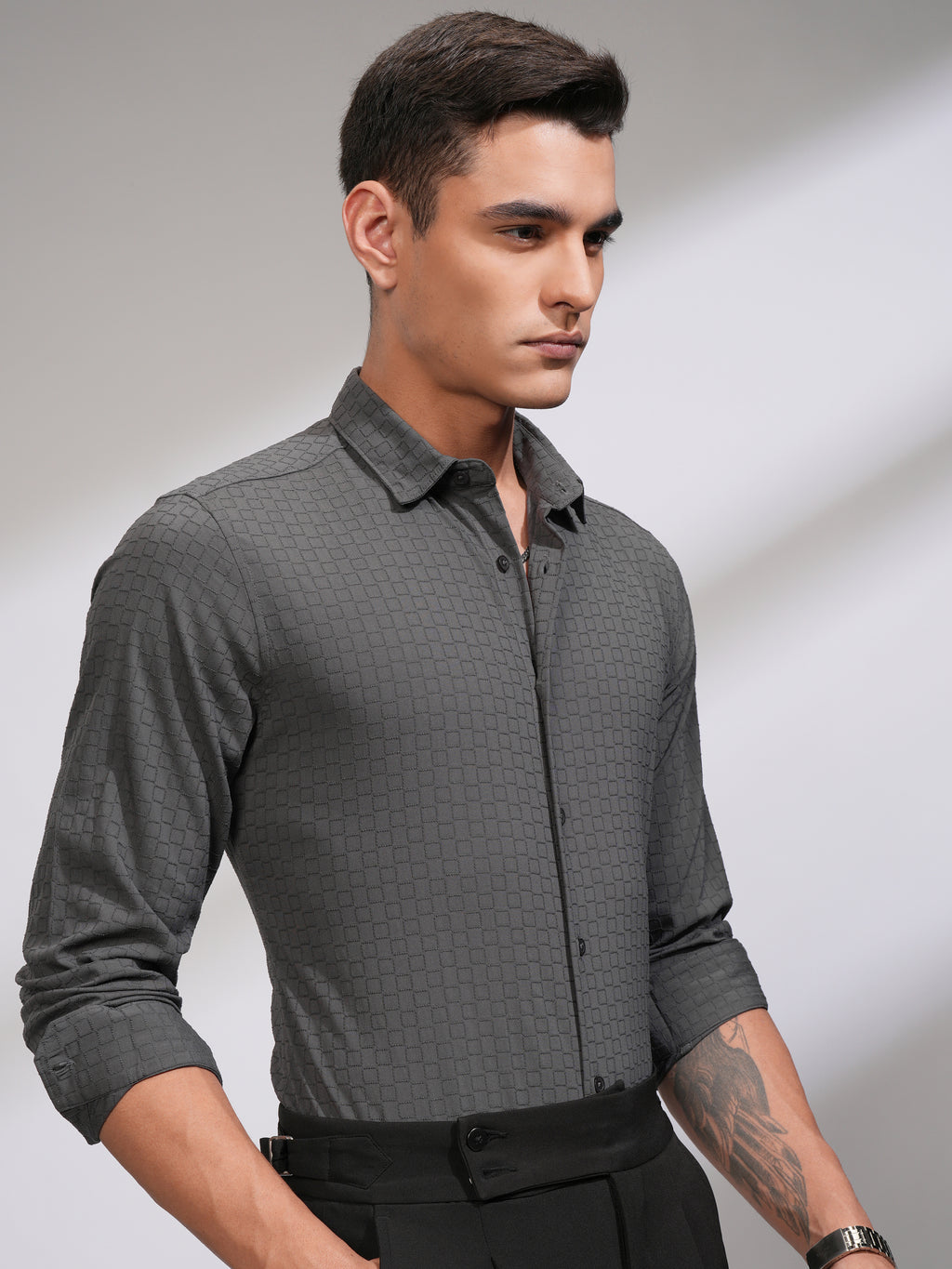 Highlander Men Grey Textured Slim Fit Casual Shirt - Grey - Image 6