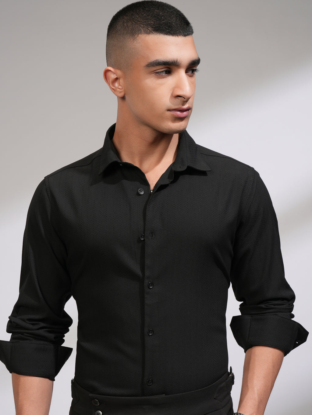 Highlander Men Black Textured Slim Fit Casual Shirt - Black - Image 1