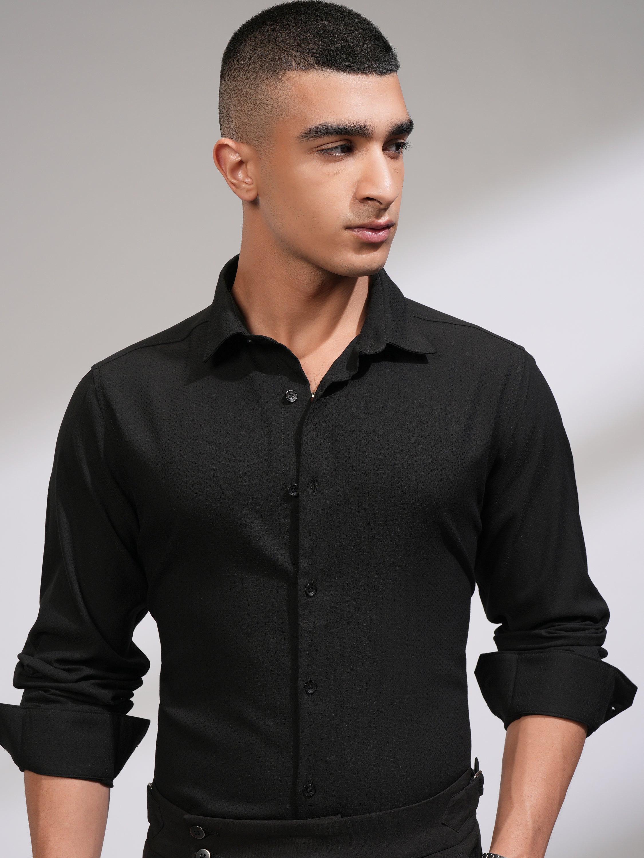 Highlander Men Black Textured Slim Fit Casual Shirt - Black - Image 1
