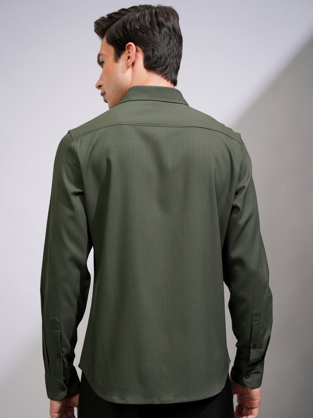 Highlander Men Green Self Design Slim Fit Casual Shirt - Green - Image 3