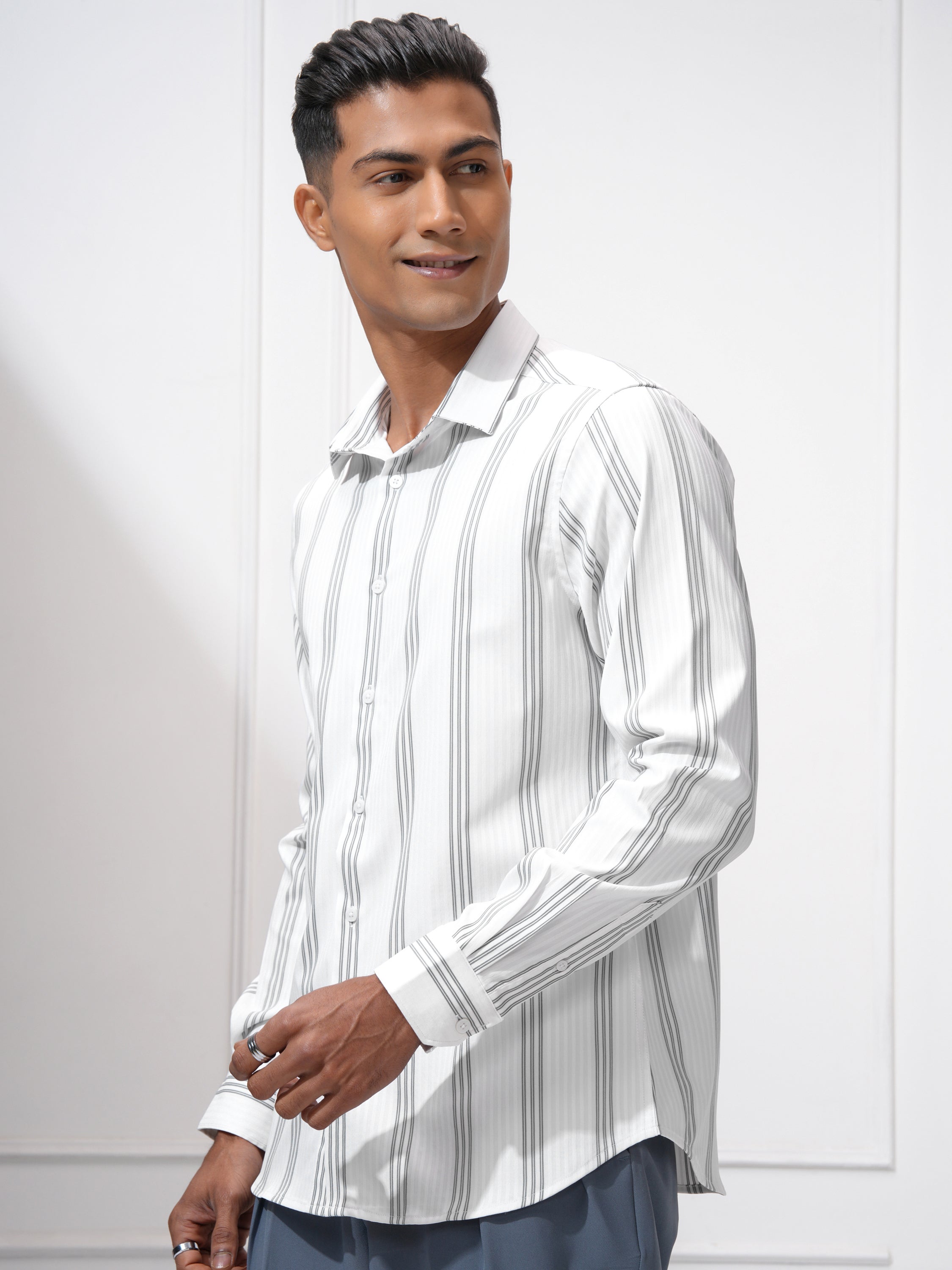 Highlander Men White Striped Slim Fit Casual Shirt - White - Image 4