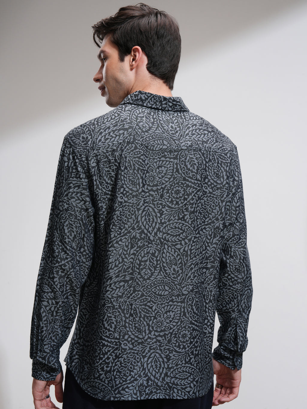 Highlander Men Charcoal Printed Relaxed Fit Casual Shirt - Charcoal - Image 3