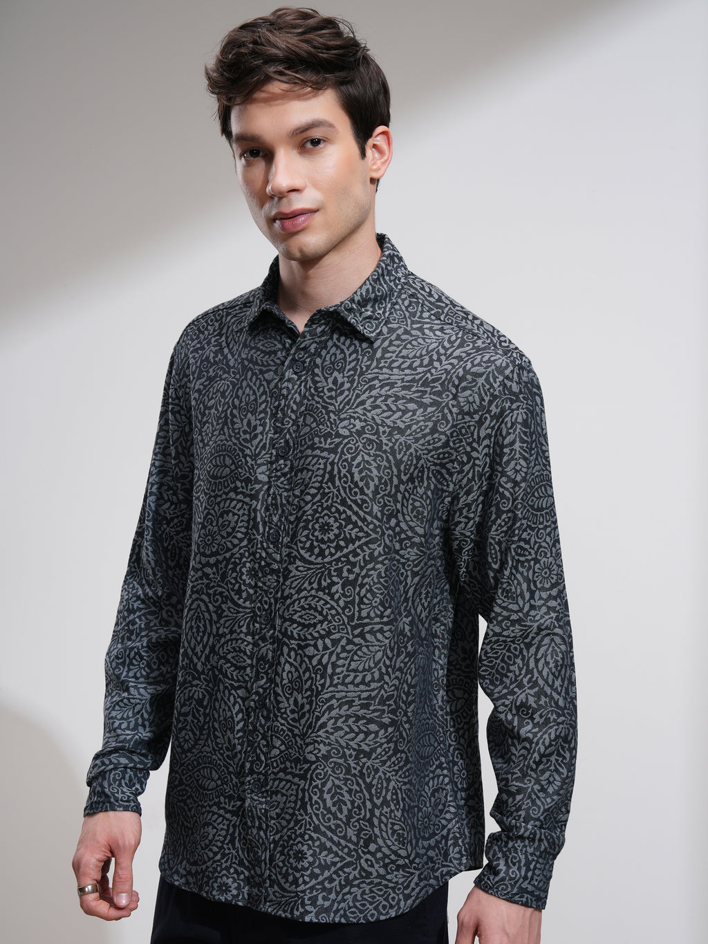 Highlander Men Charcoal Printed Relaxed Fit Casual Shirt - Charcoal - Image 4