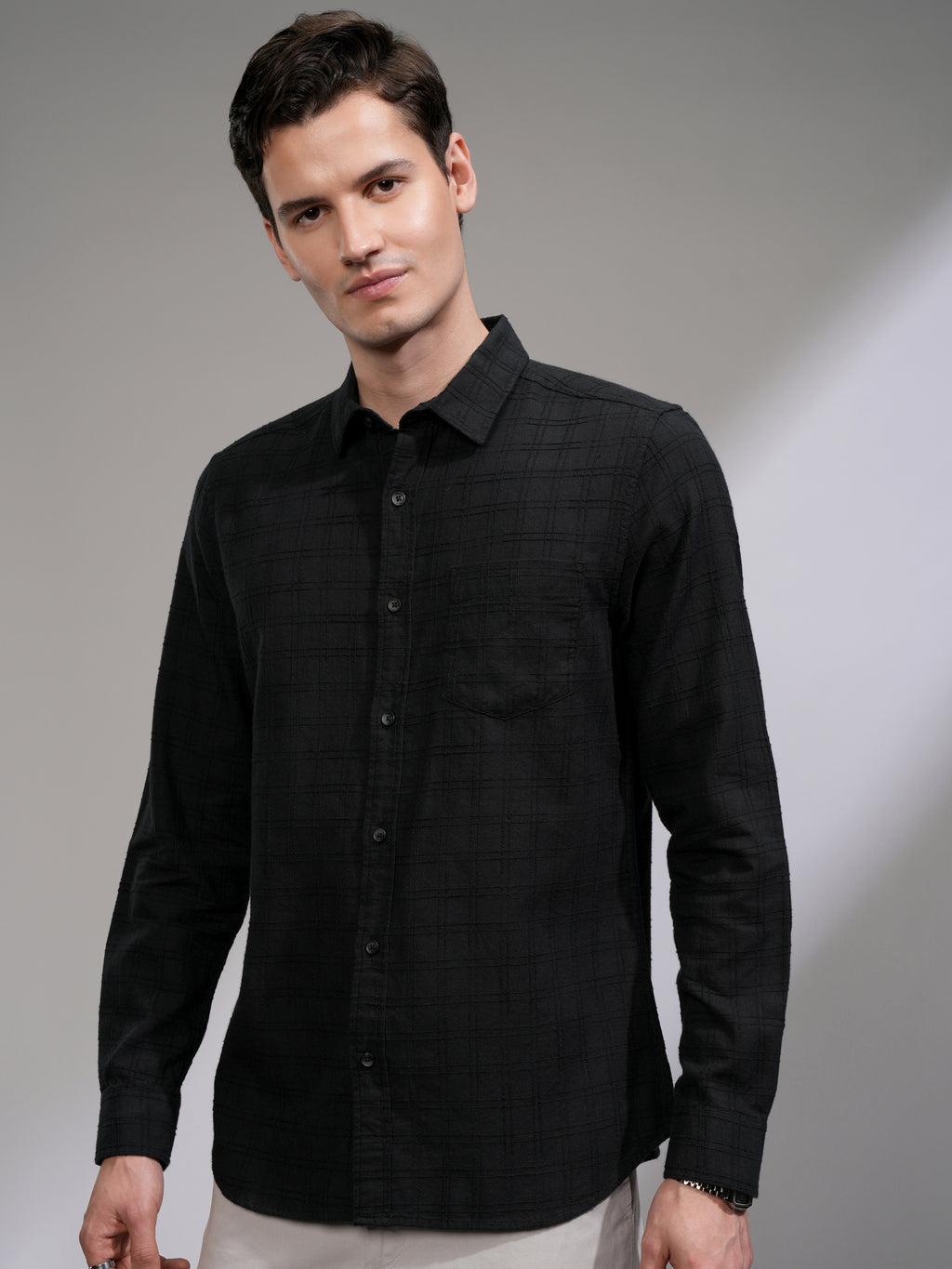 Highlander Men Black Checked Slim Fit Casual Shirt - Black - Image 4