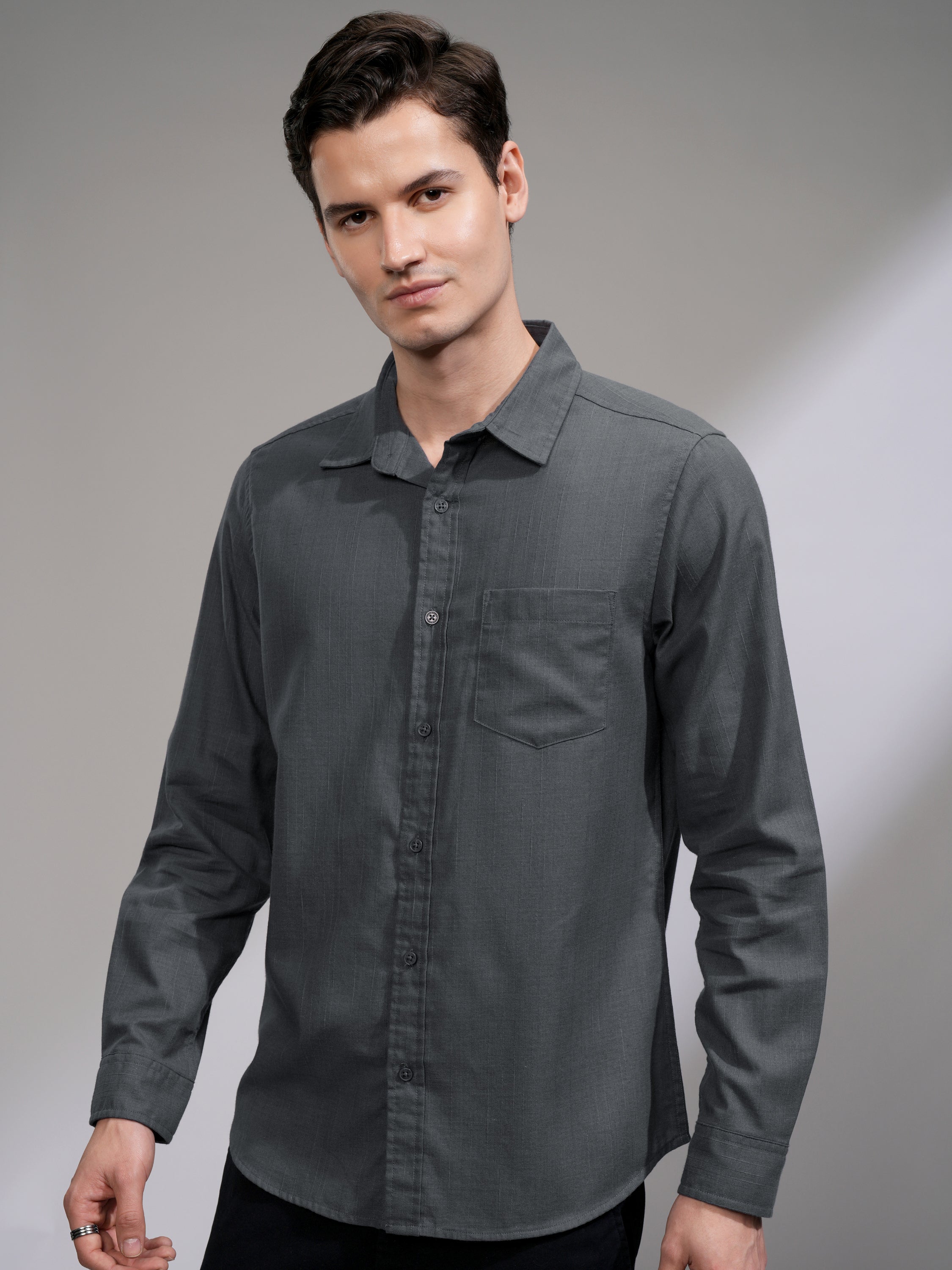 Highlander Men Grey Solid Slim Fit Casual Shirt - Grey - Image 4