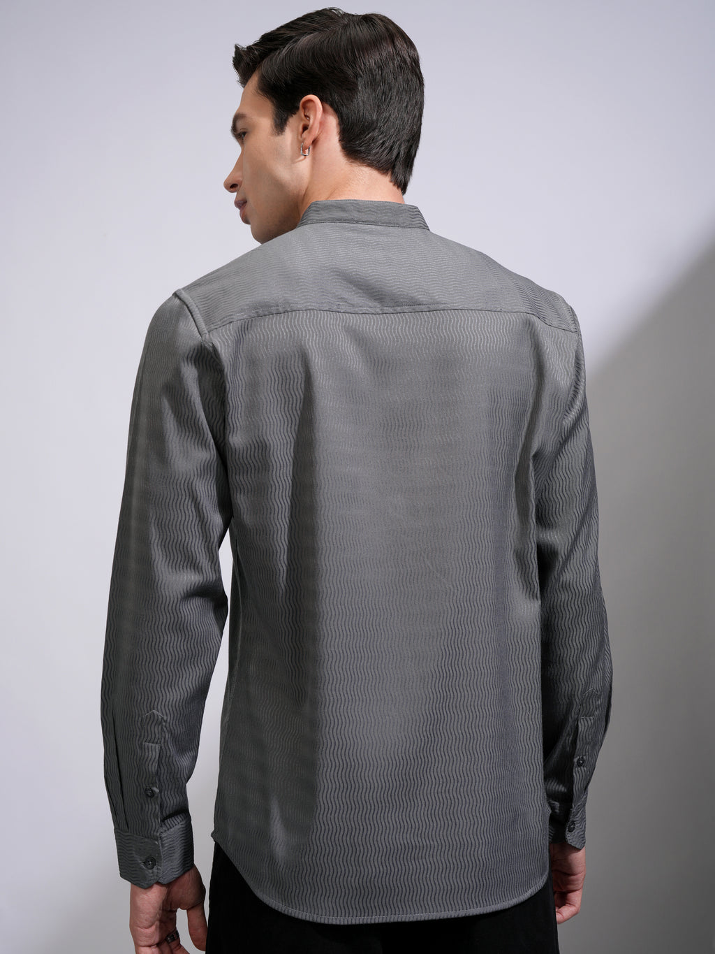 Highlander Men Grey Self Design Slim Fit Casual Shirt - Grey - Image 3