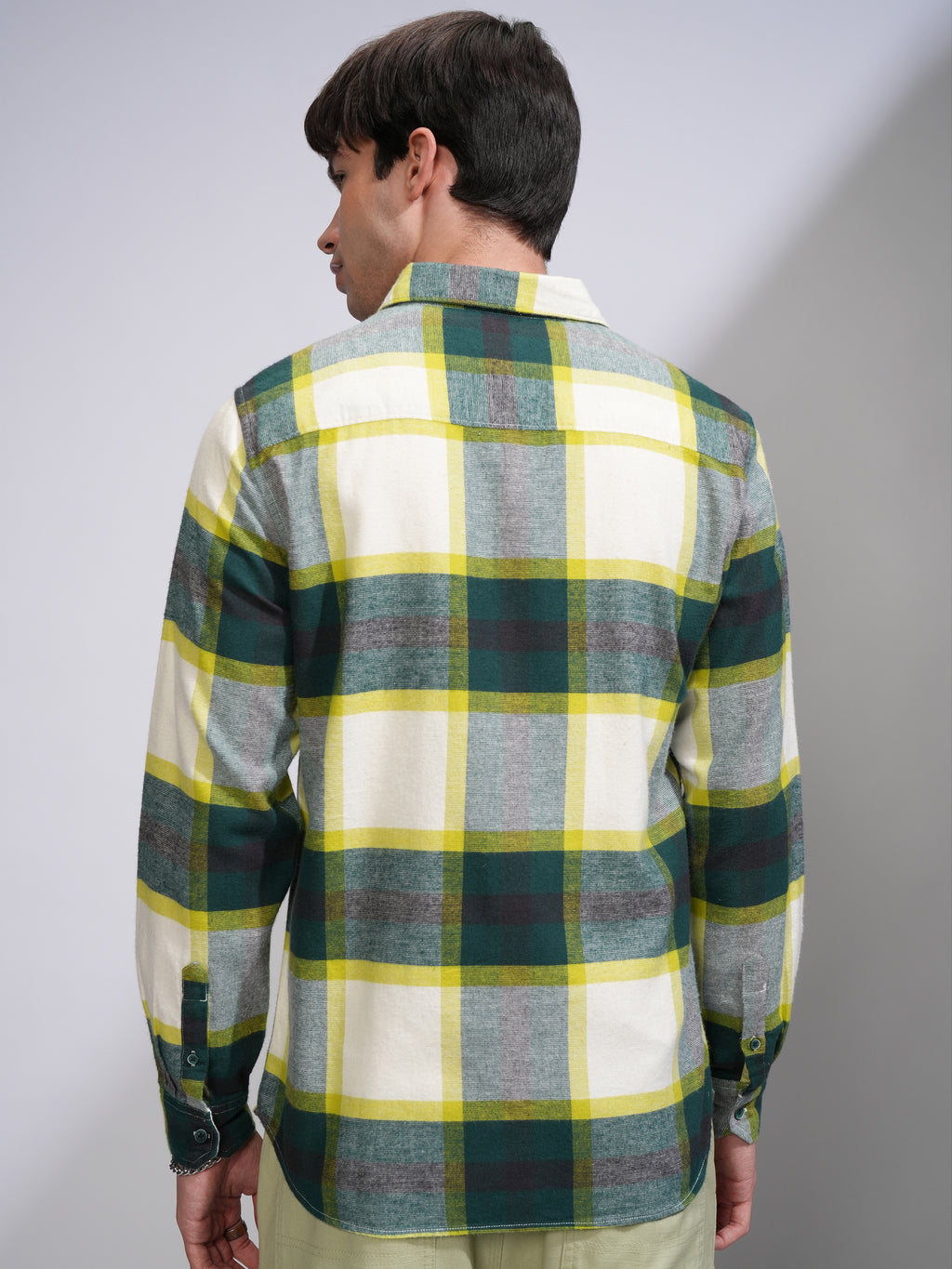 Highlander Men Off White Checked Slim Fit Casual Shirt - Off White - Image 3