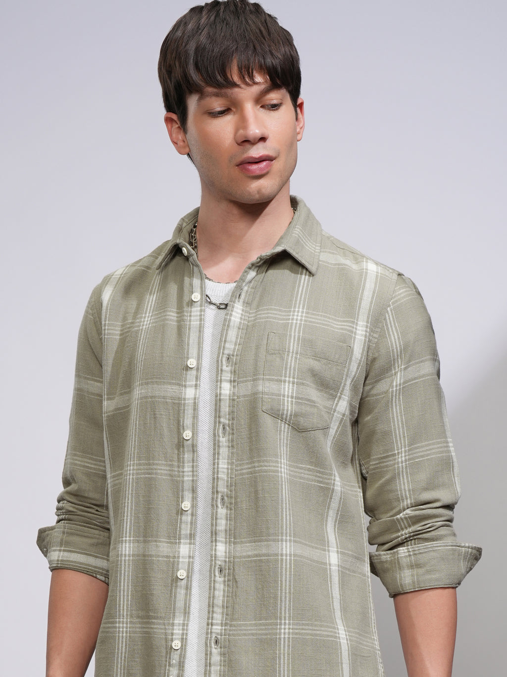 Highlander Men Green Checked Slim Fit Casual Shirt - Green - Image 1