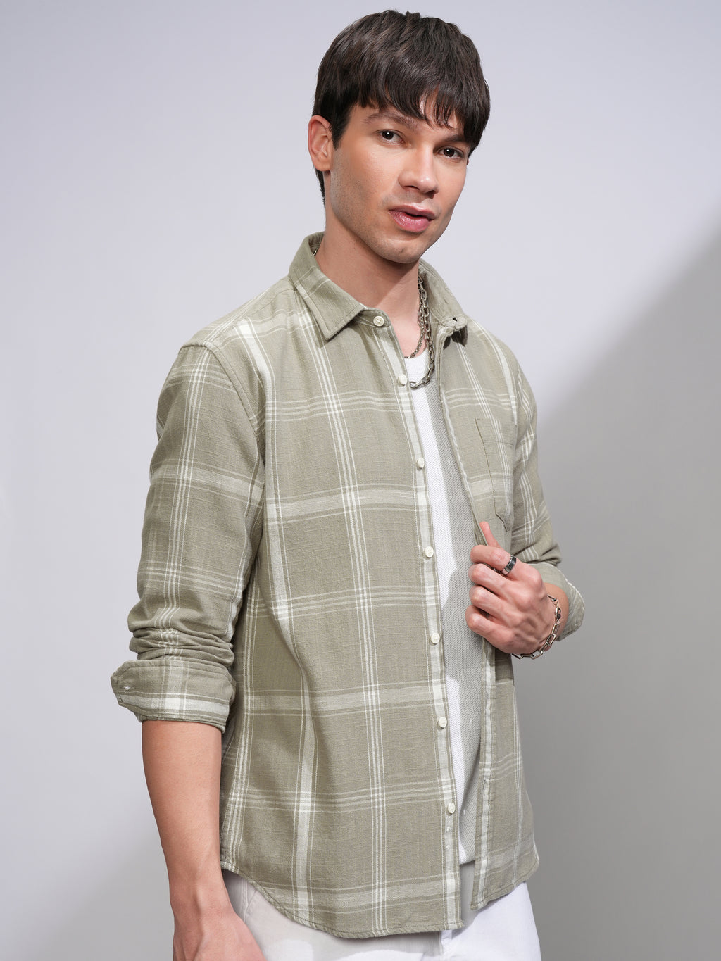 Highlander Men Green Checked Slim Fit Casual Shirt - Green - Image 6