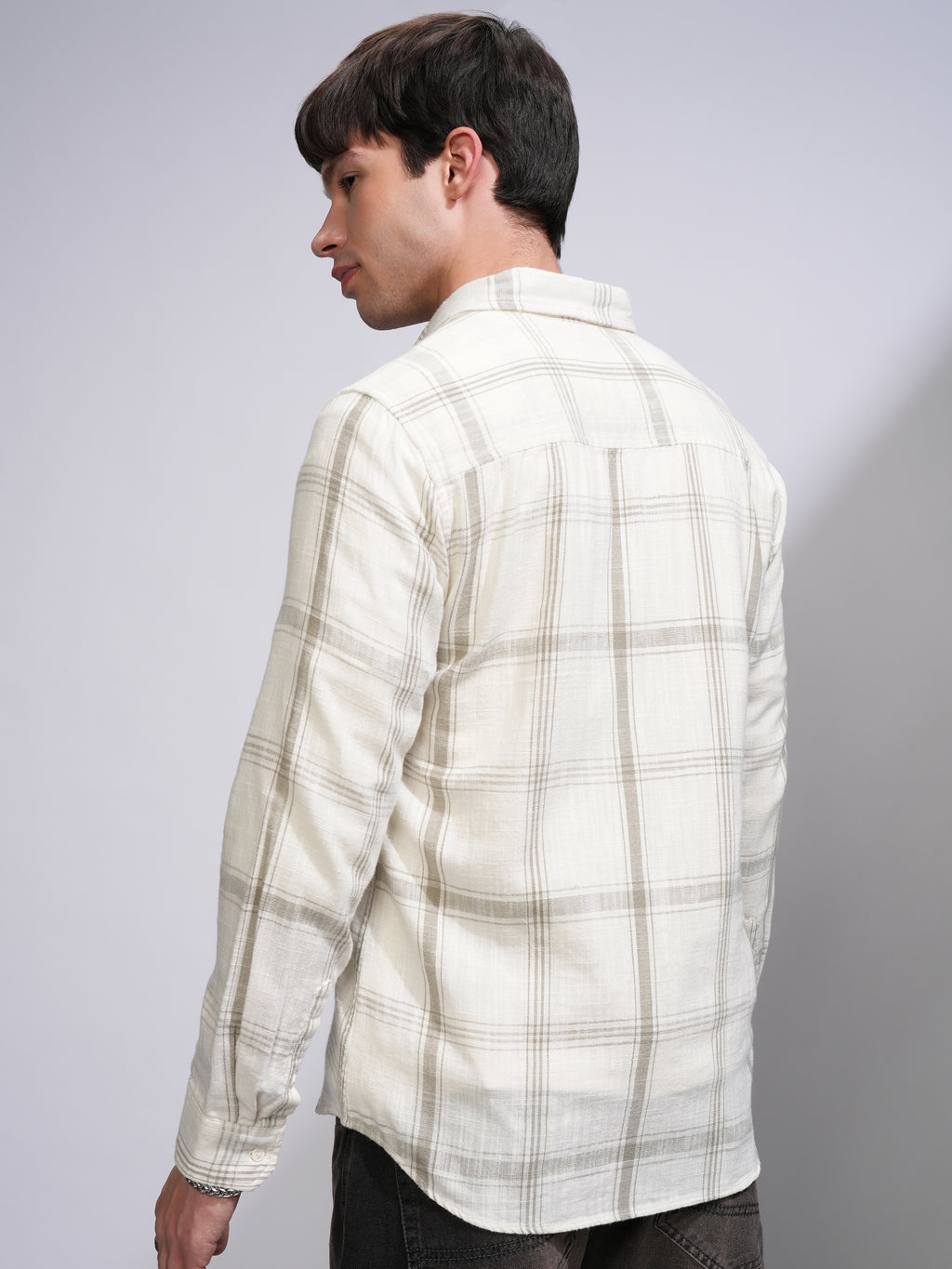 Highlander Men Cream Checked Slim Fit Casual Shirt - Cream - Image 3