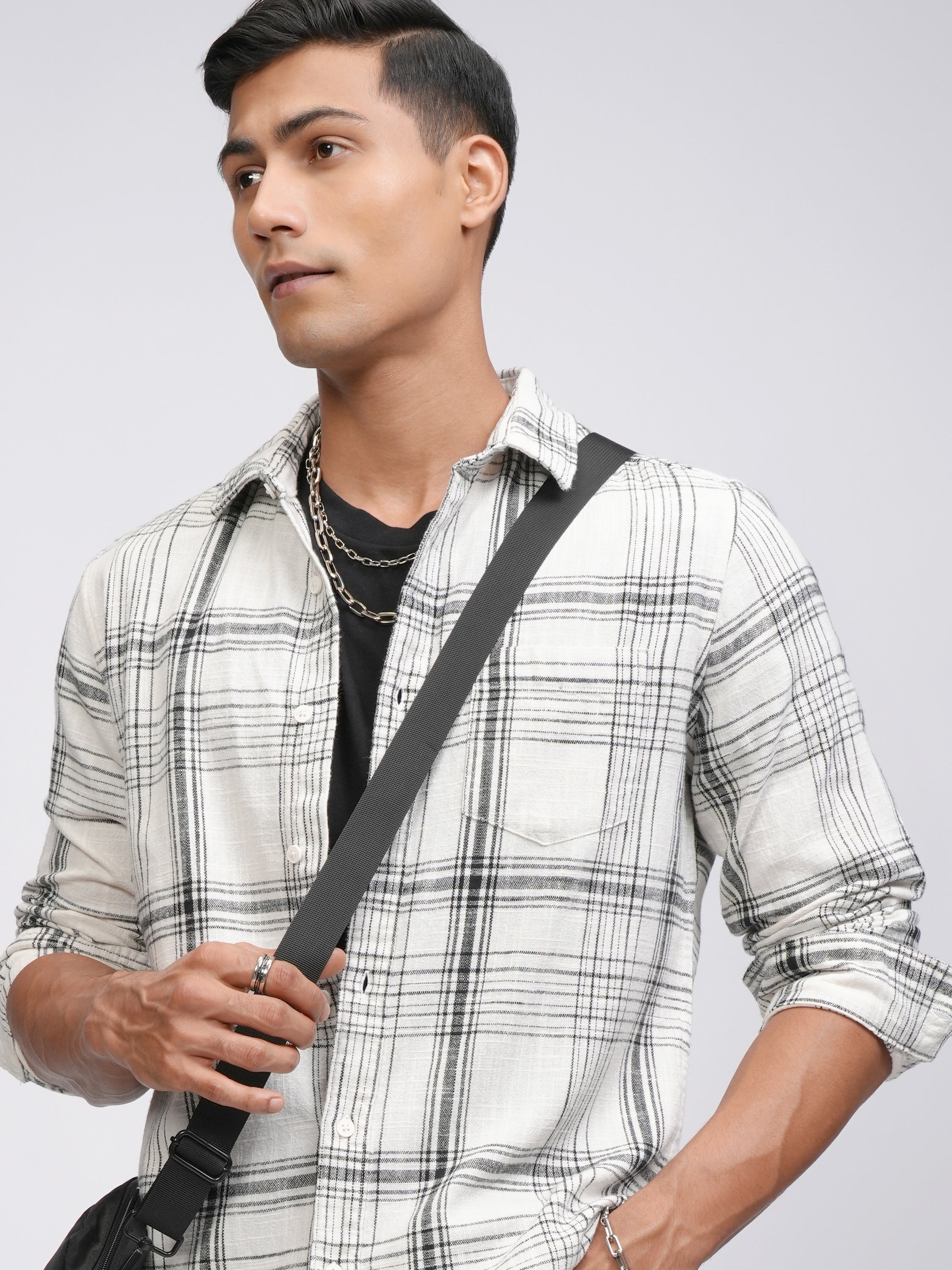 Highlander Men Off White Checked Slim Fit Casual Shirt - Off White - Image 1