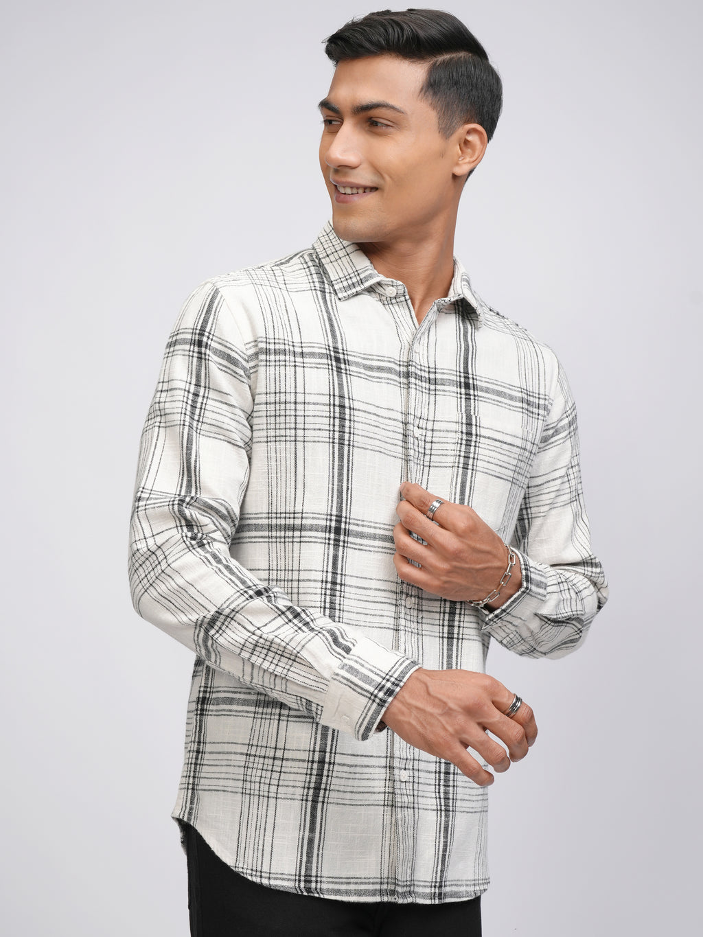 Highlander Men Off White Checked Slim Fit Casual Shirt - Off White - Image 6