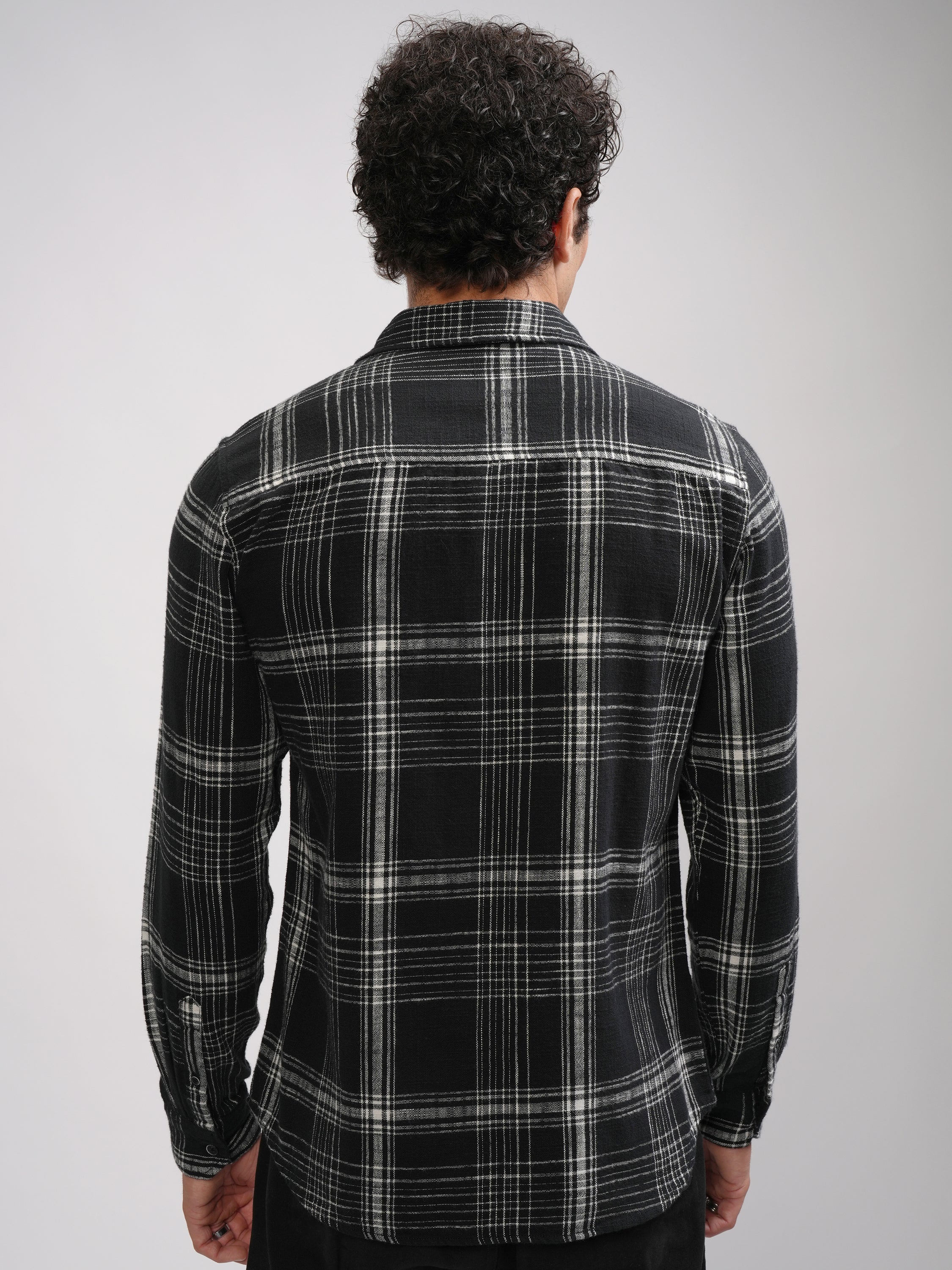 Highlander Men Black Checked Slim Fit Casual Shirt - Black - Image 3