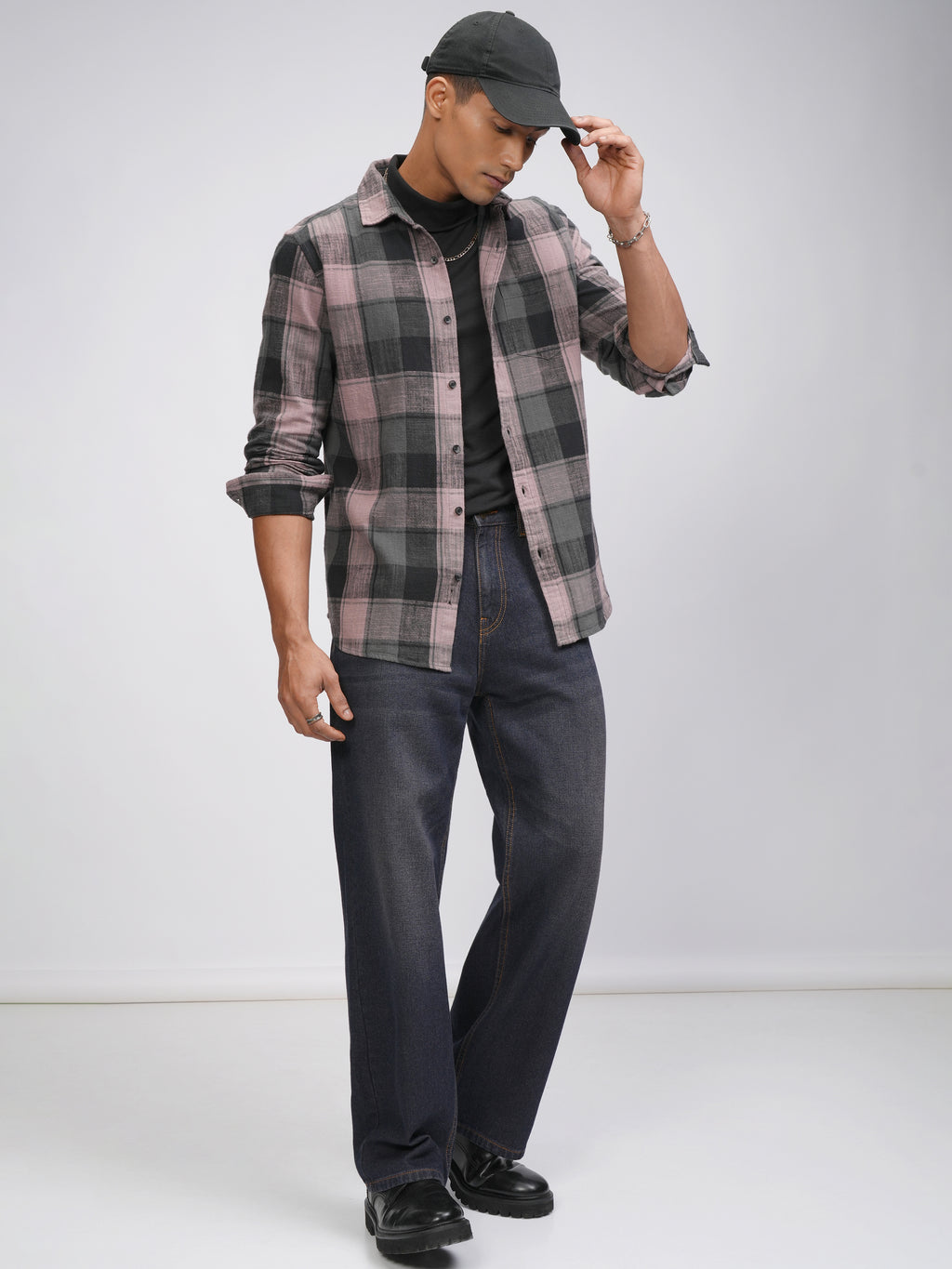 Highlander Men Pink Checked Slim Fit Casual Shirt - Pink - Image 2