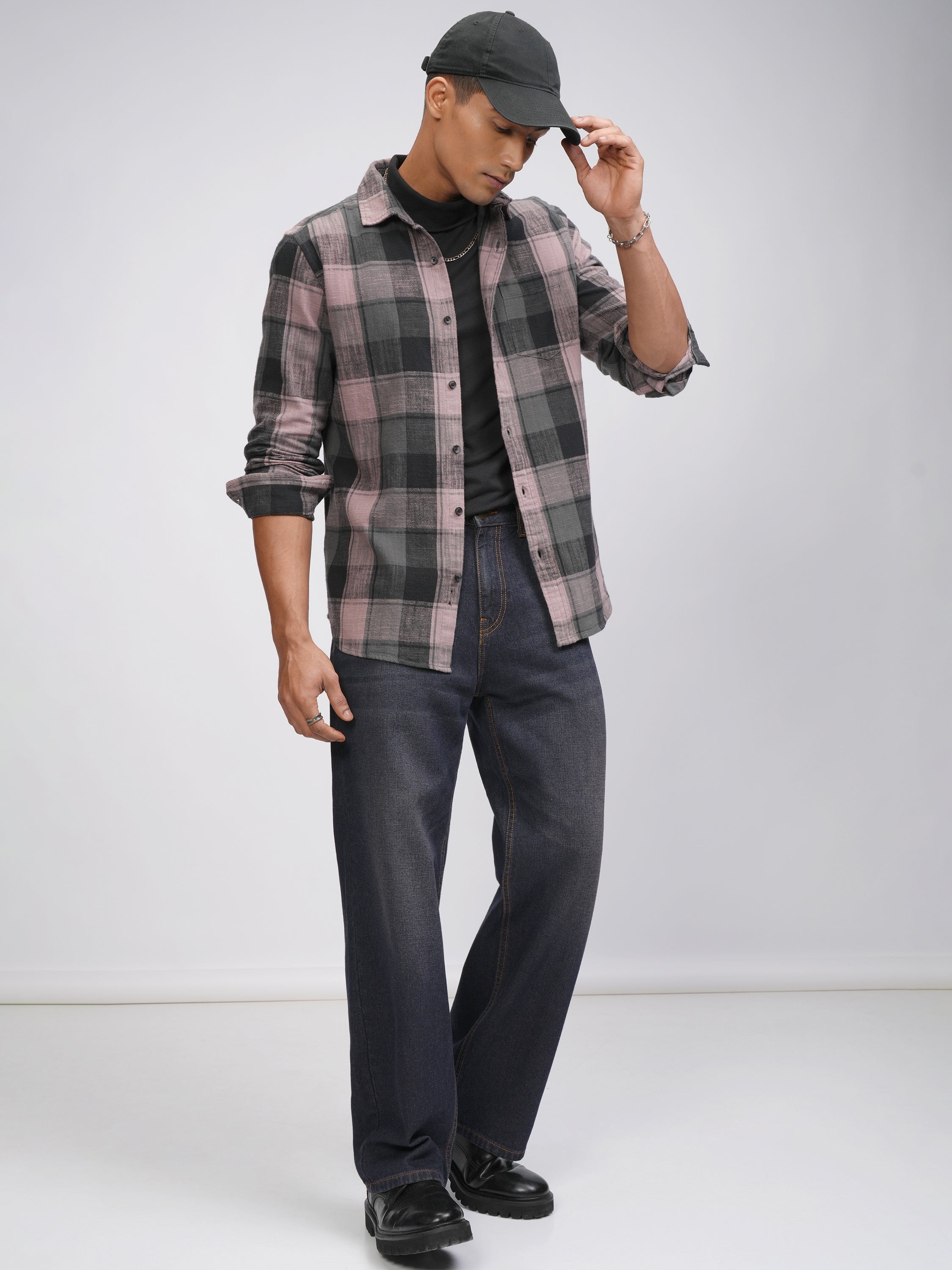 Highlander Men Pink Checked Slim Fit Casual Shirt - Pink - Image 2