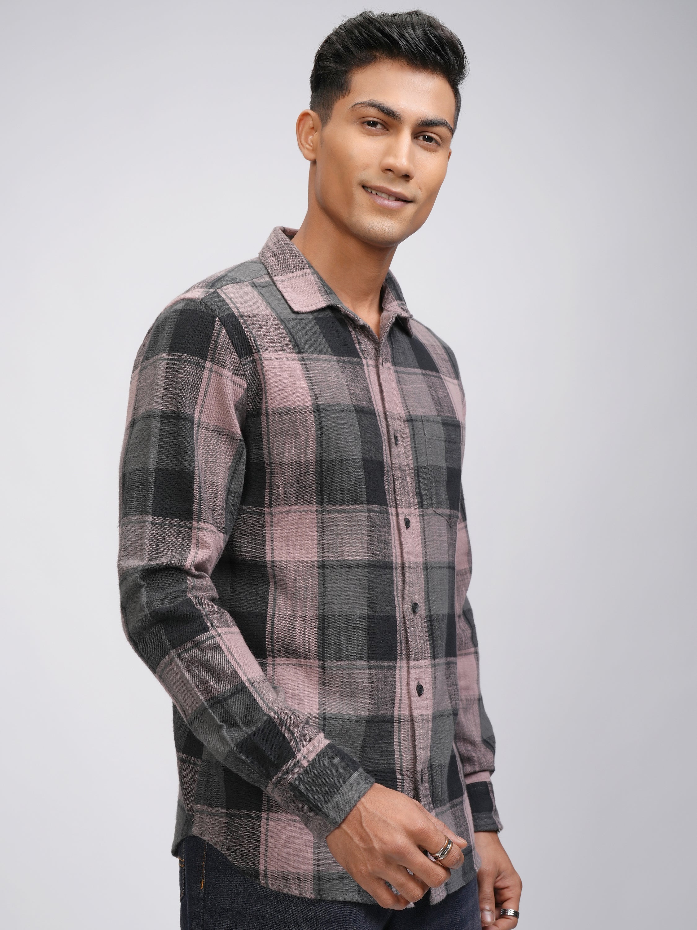 Highlander Men Pink Checked Slim Fit Casual Shirt - Pink - Image 6