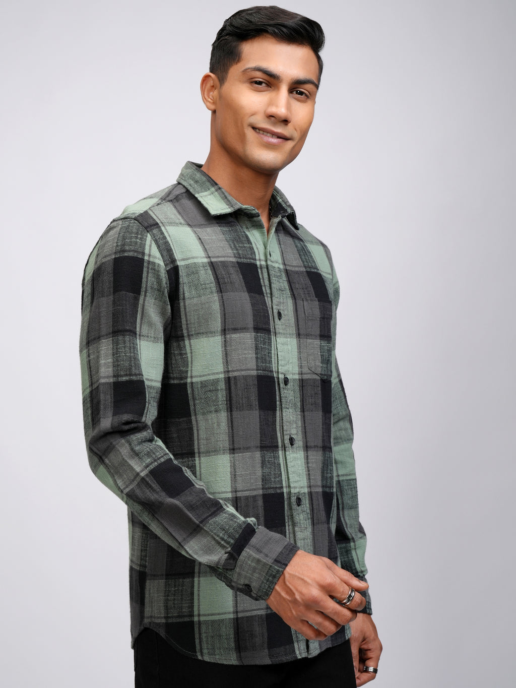 Highlander Men Green Checked Slim Fit Casual Shirt - Green - Image 6