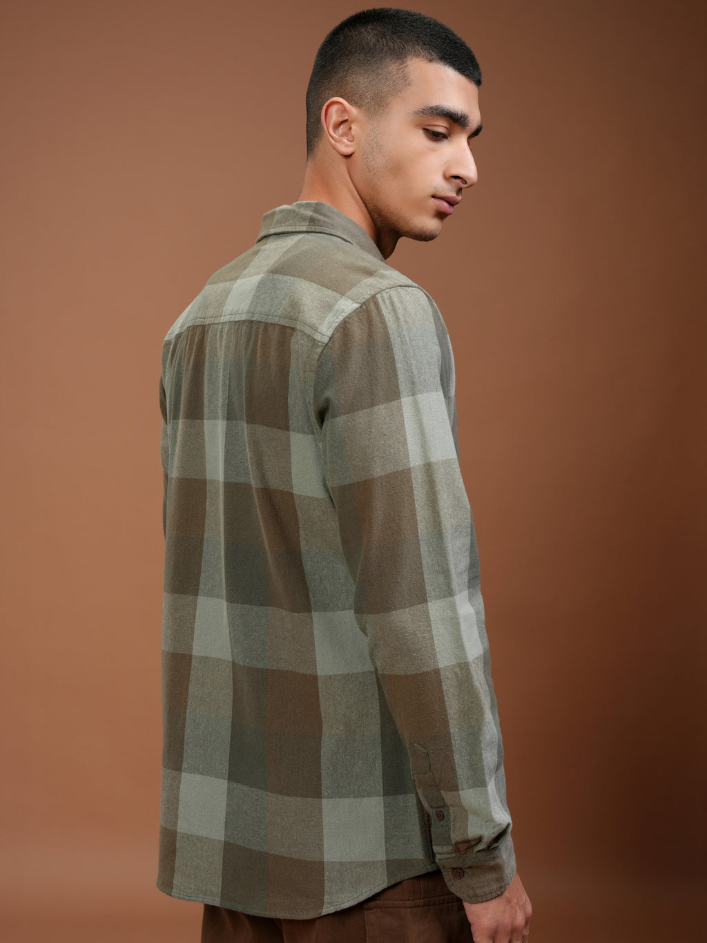 Highlander Men Green Checked Slim Fit Casual Shirt - Green - Image 3