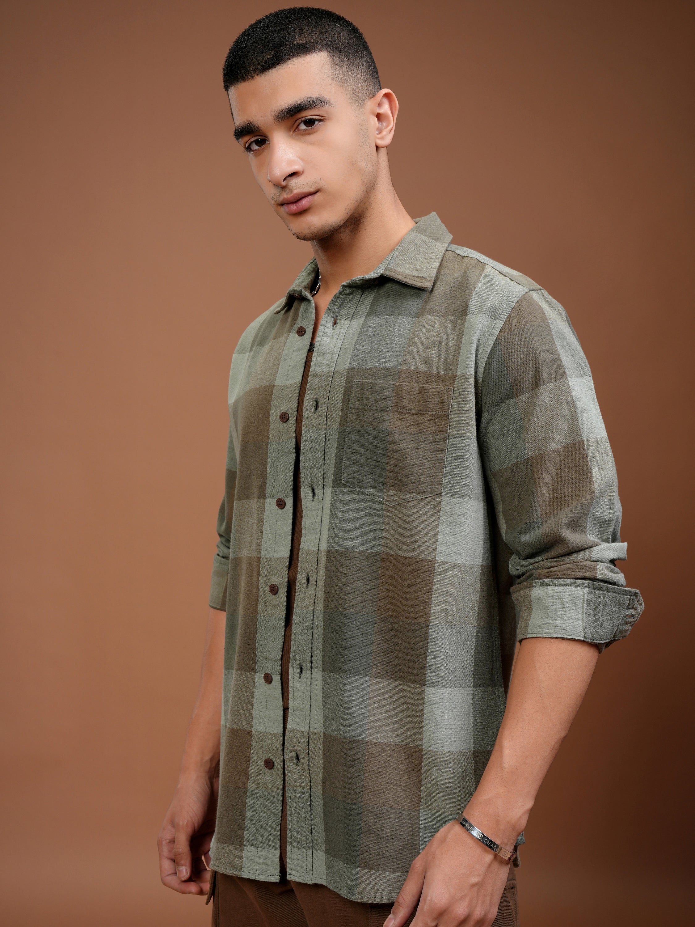 Highlander Men Green Checked Slim Fit Casual Shirt - Green - Image 4