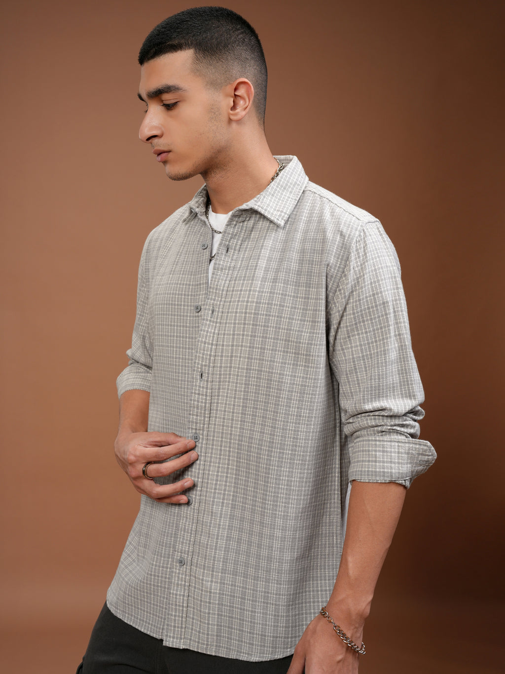 Highlander Men Grey Checked Slim Fit Casual Shirt - Grey - Image 4