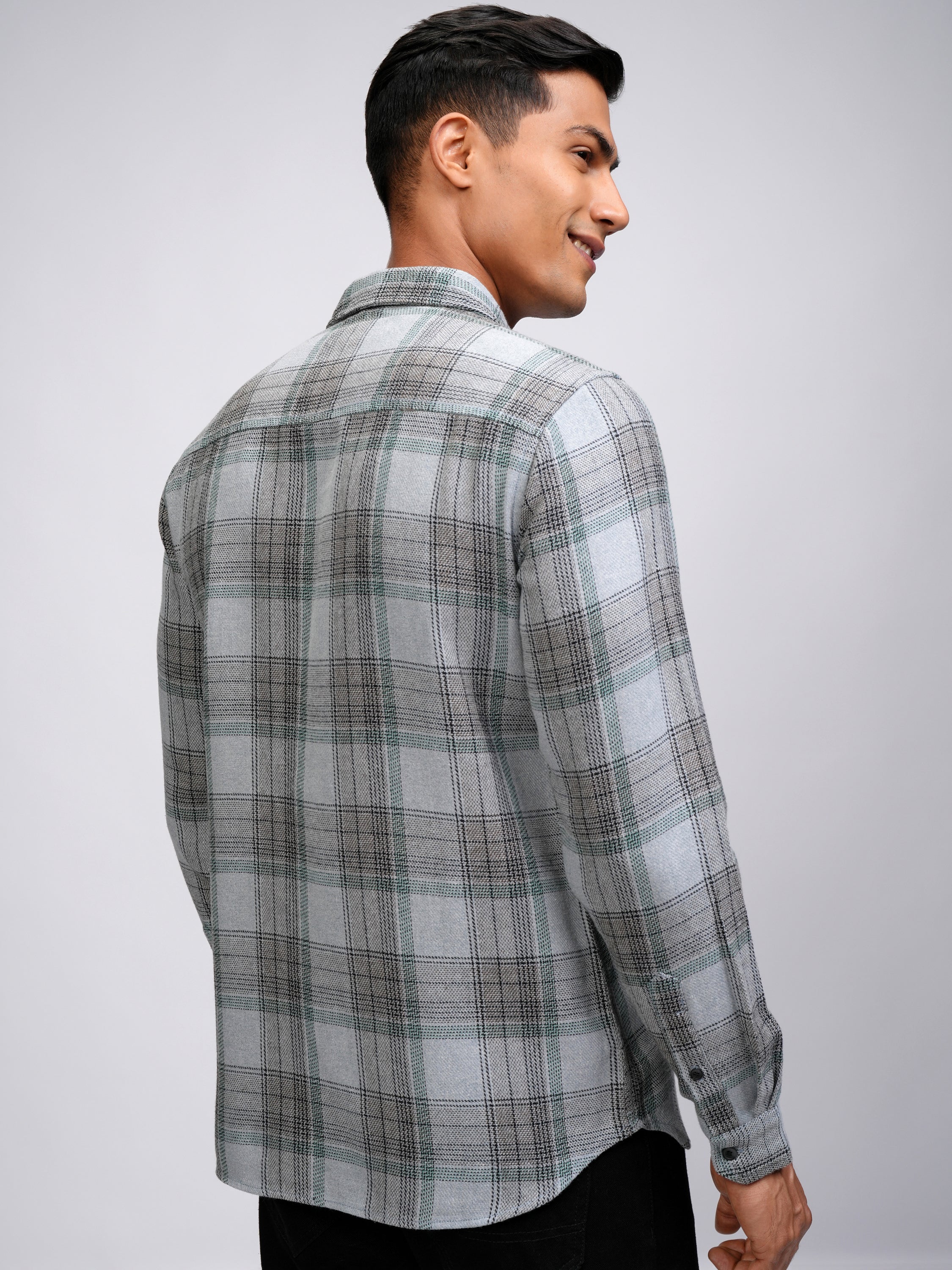 Highlander Men Blue Checked Slim Fit Casual Shirt - Blue - Image 3