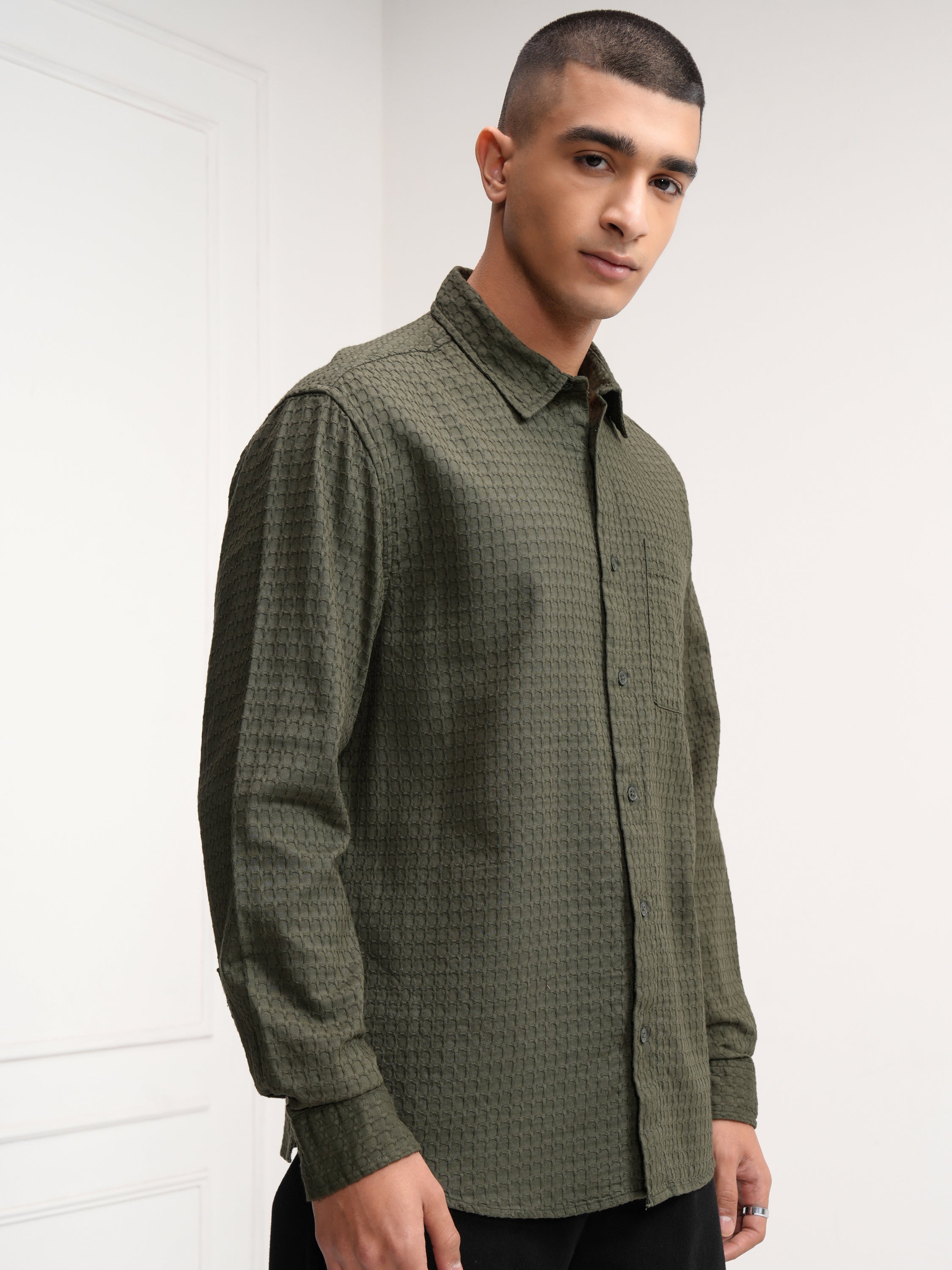 Highlander Men Green Self Design Relaxed Fit Casual Shirt - Green - Image 6