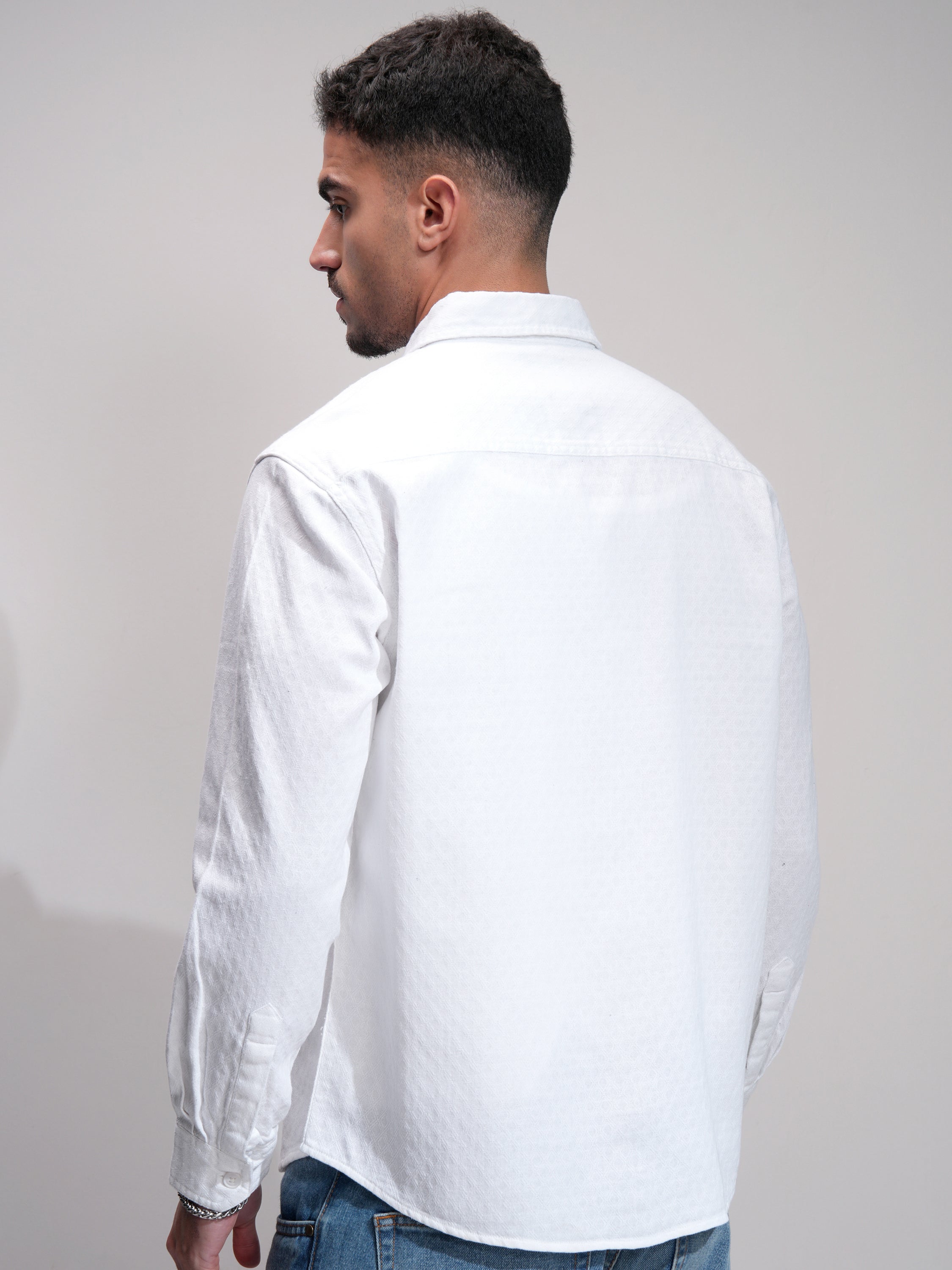 Highlander Men White Textured Relaxed Fit Casual Shirt - White - Image 3