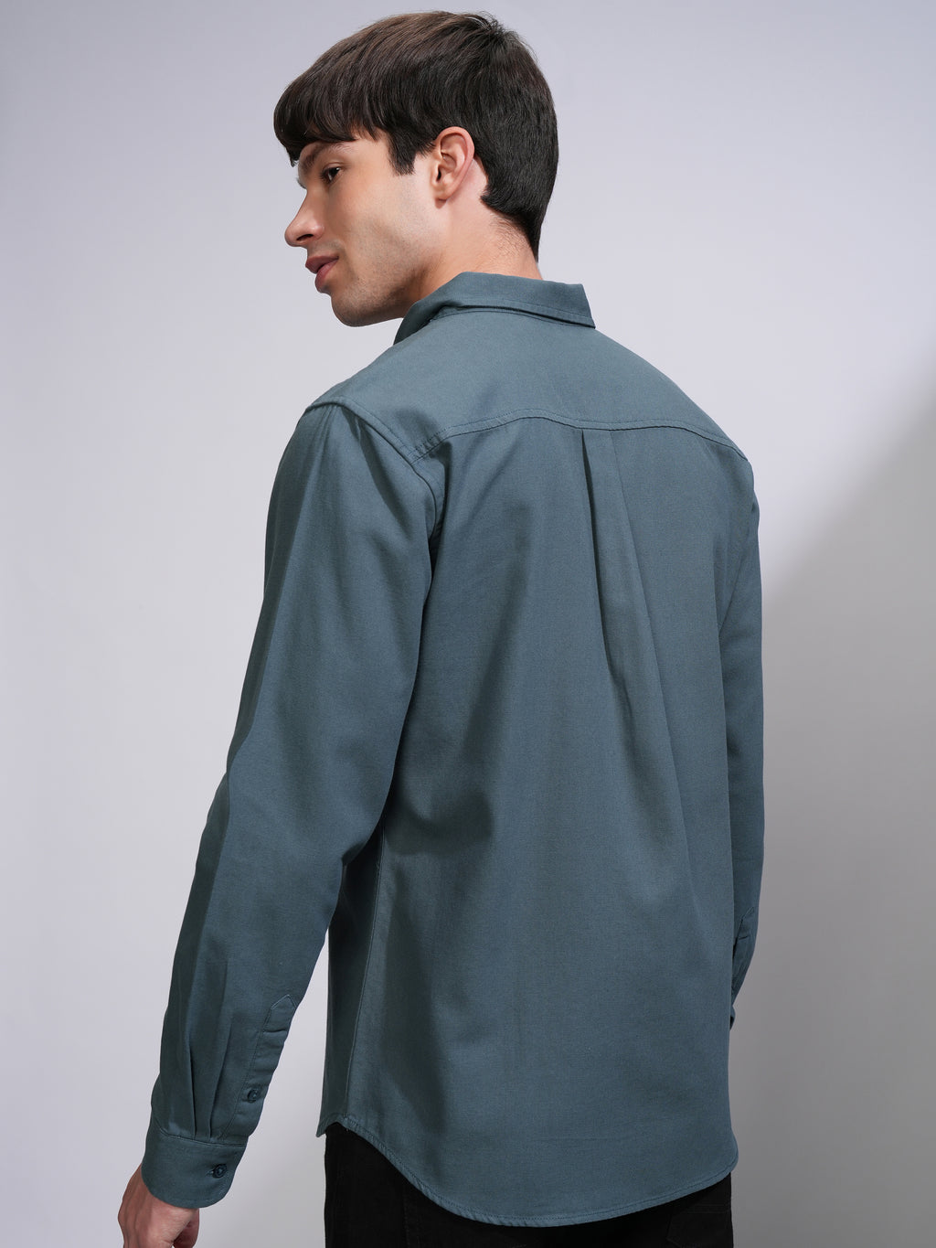 Highlander Men Teal Solid Slim Fit Casual Shirt - Teal - Image 3