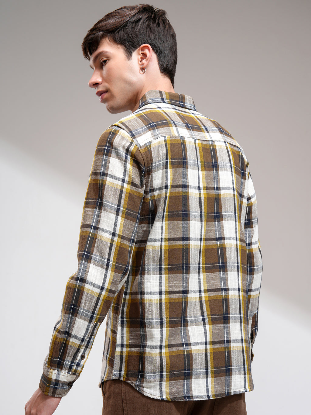Highlander Men Cream Checked Slim Fit Casual Shirt - Cream - Image 3