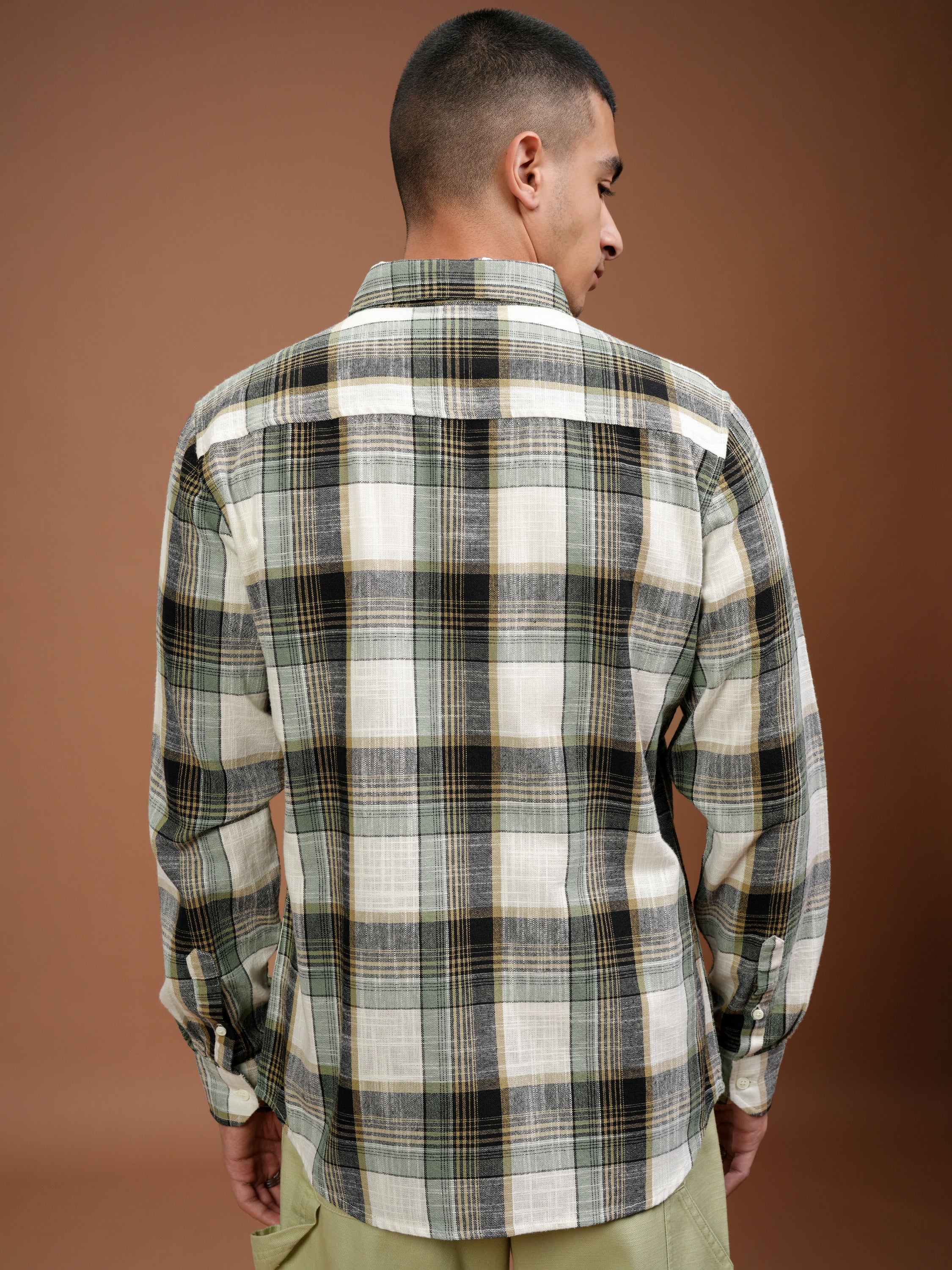 Highlander Men Cream Checked Slim Fit Casual Shirt - Cream - Image 3