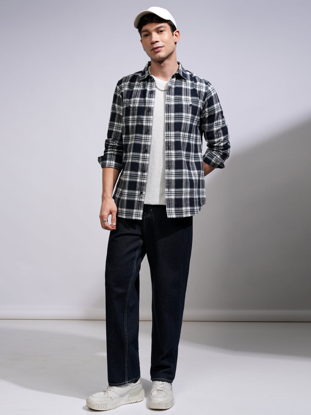 Highlander Men Blue Checked Slim Fit Casual Shirt - Blue - Image 2